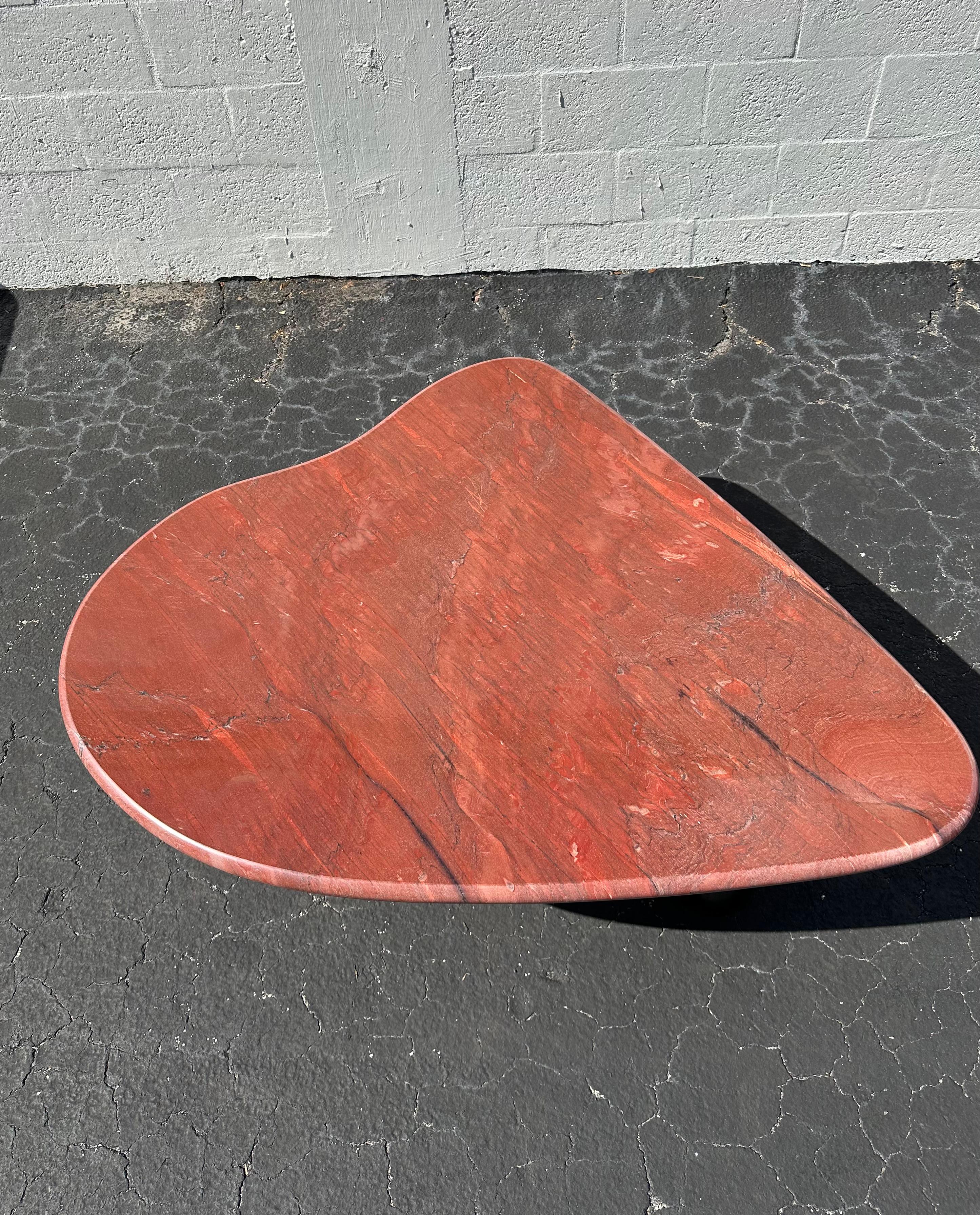 1970s Biomorphic Freeform Burgundy Marble Coffee Table For Sale 1