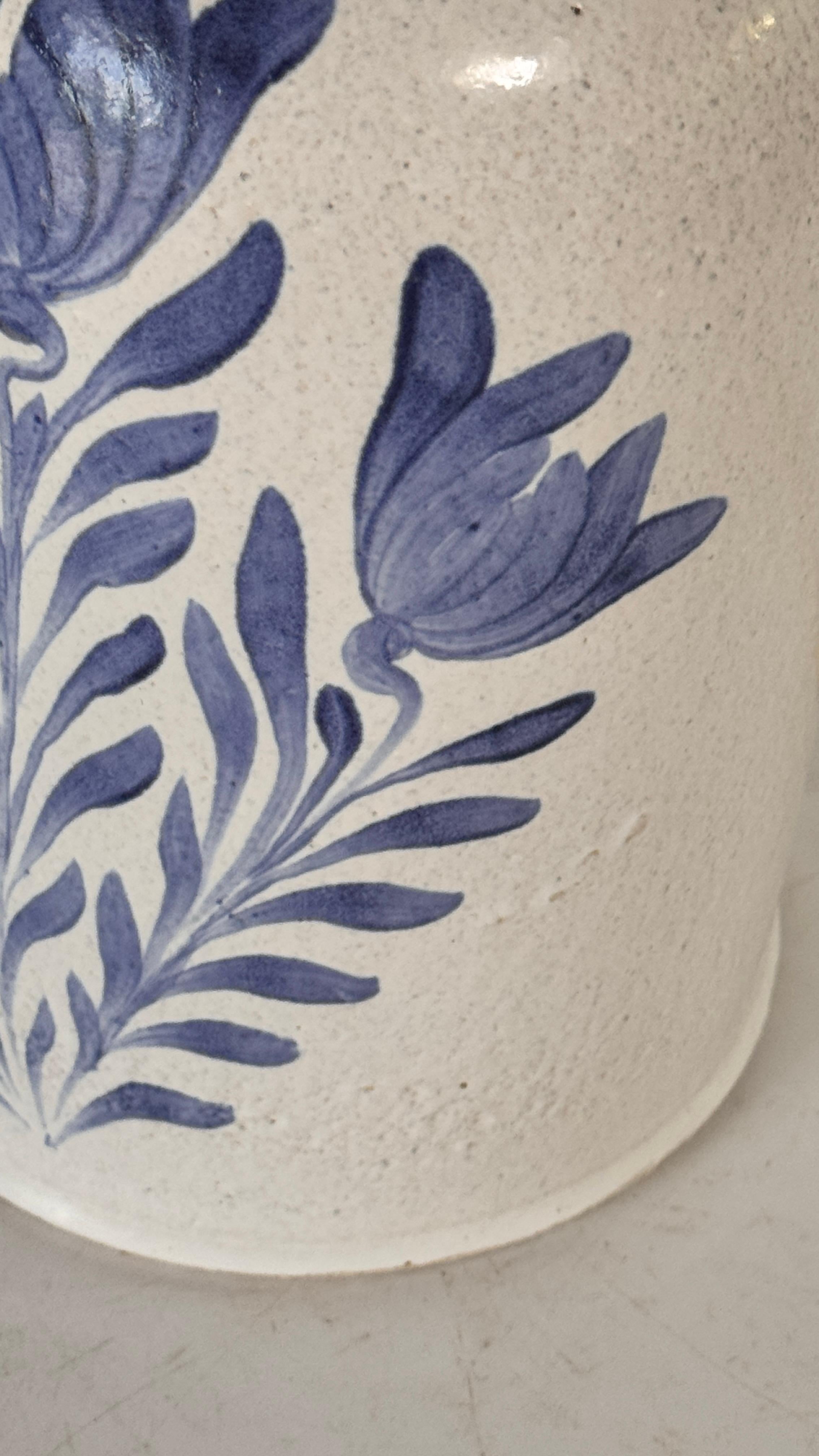 1970s Biot Ceramic Table Lamp – White and Blue Floral Design, French Provincial For Sale 1