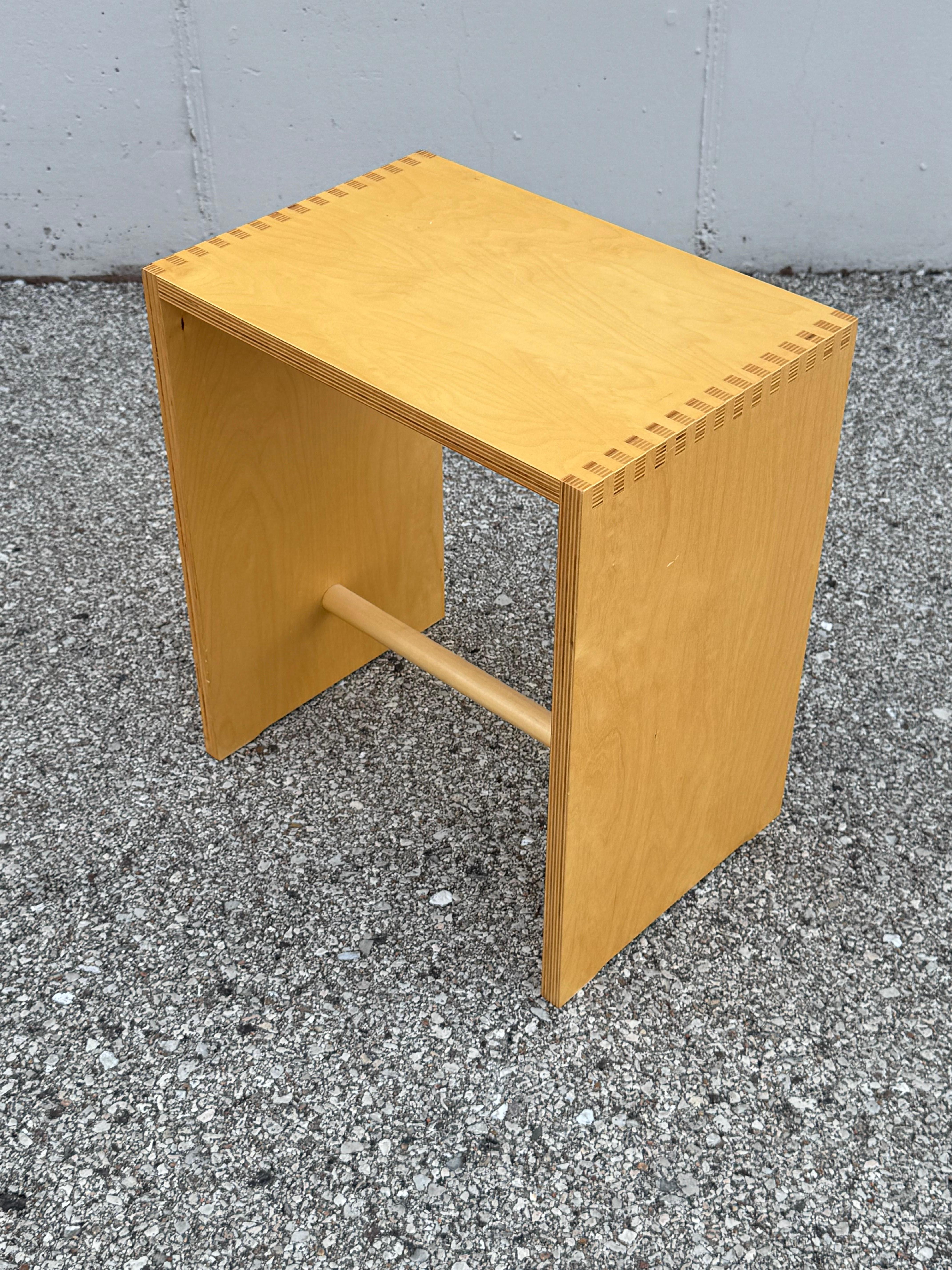 1970s Birch Plywood Ulm School Stool or Side Table by Max Bill - Zanotta Italy (Birke) im Angebot