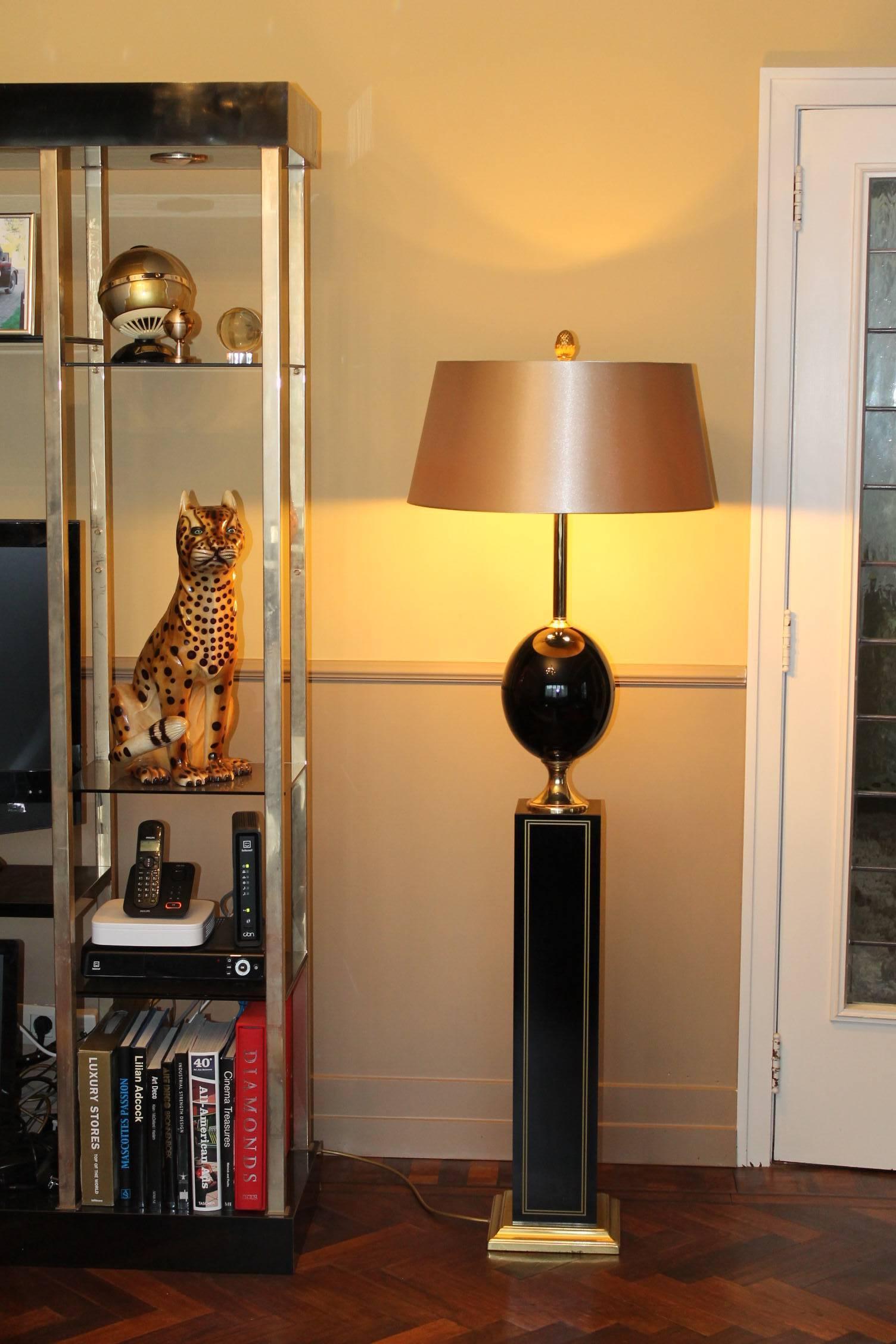 floor shelf lamp