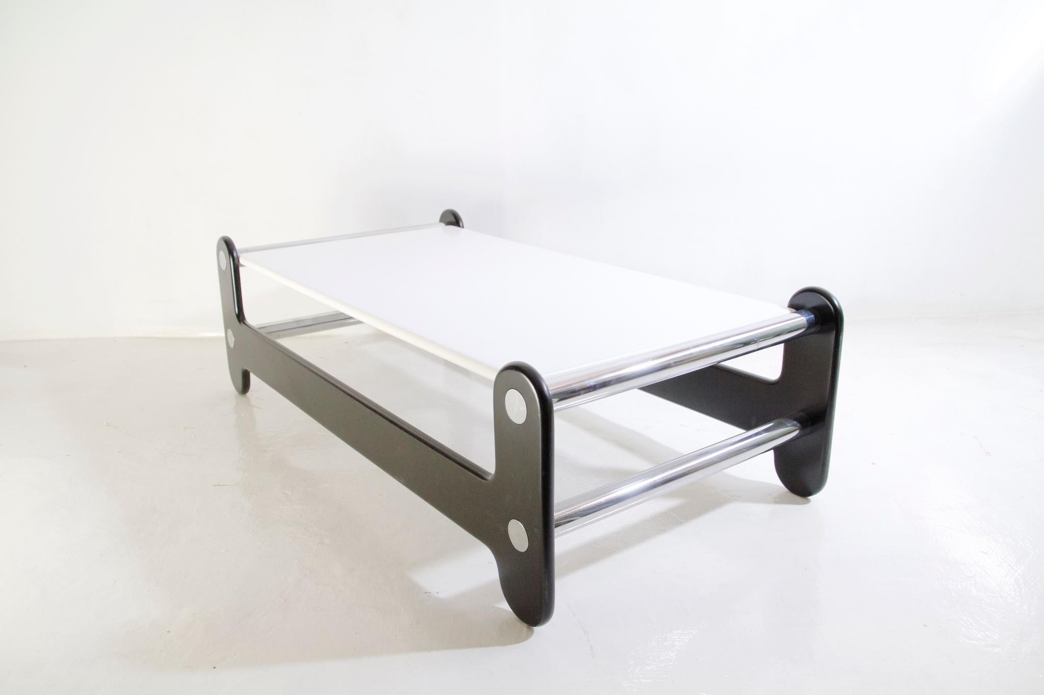 20th Century 1970's Black and White OP Coffee Table, Italy For Sale