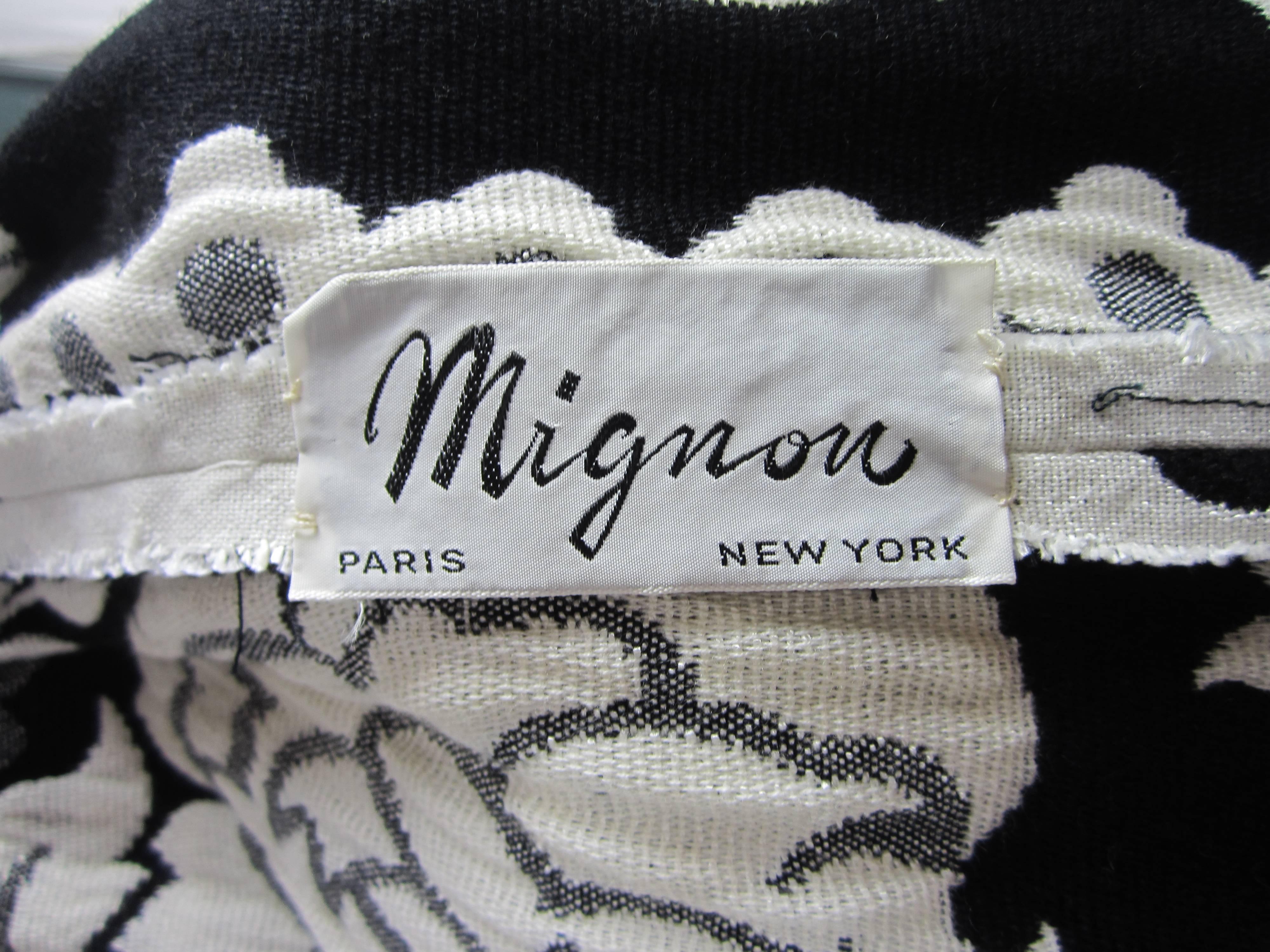 Hot Pants - Shorts & Wrap Maxi Skirt Mignon 1970s Black & White For Sale 1