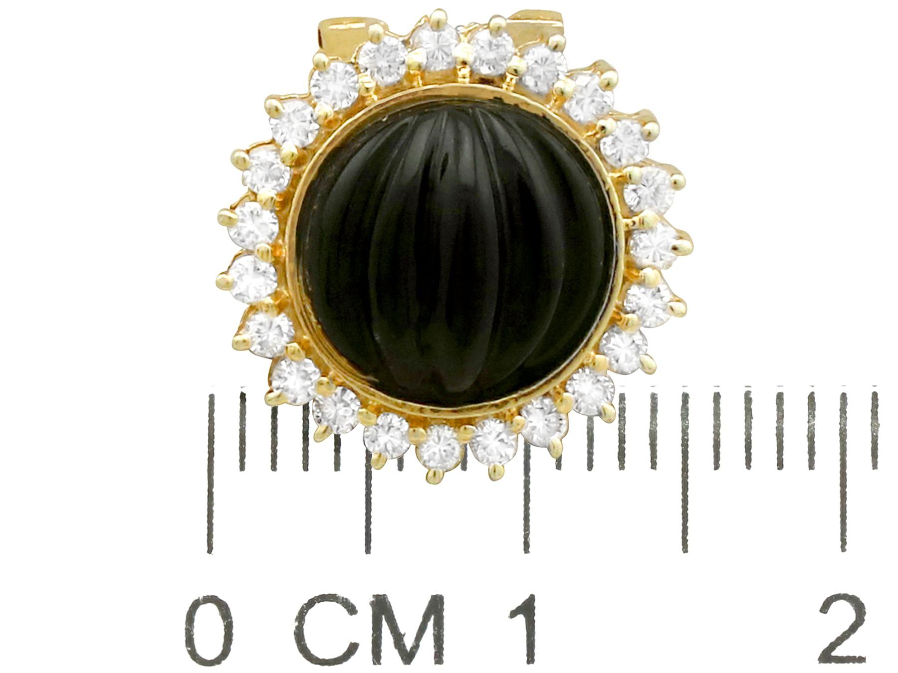 1970s, Black Onyx Diamond Yellow Gold Earrings In Excellent Condition For Sale In Jesmond, Newcastle Upon Tyne