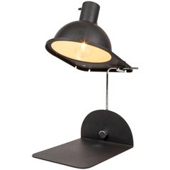Lámpara de sobremesa italiana de satén negro de los años 70 de Luci Design Grignani