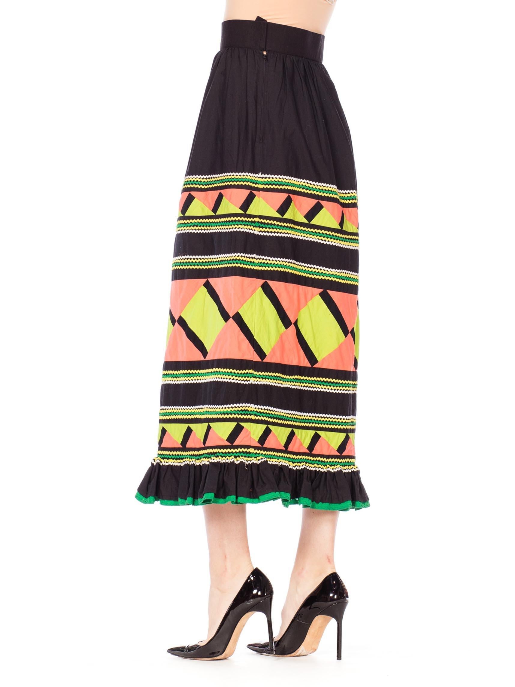 1970S Black Patchwork Cotton Seminole  Skirt With Lime Green & Peach In Excellent Condition For Sale In New York, NY