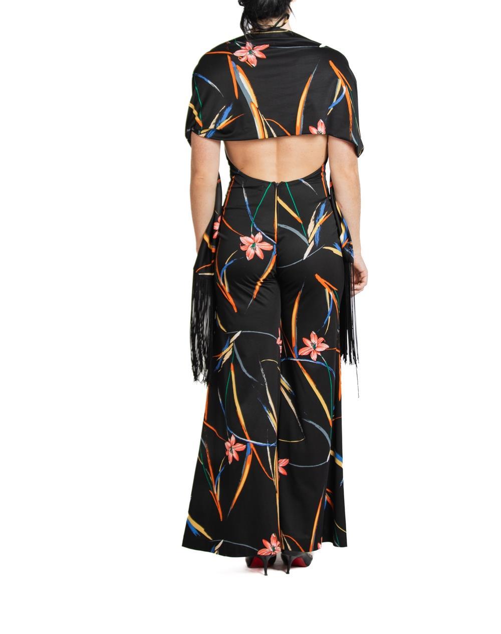 1970S Black & Tropical Rayon Jumpsuit With Matching Shawl For Sale 2