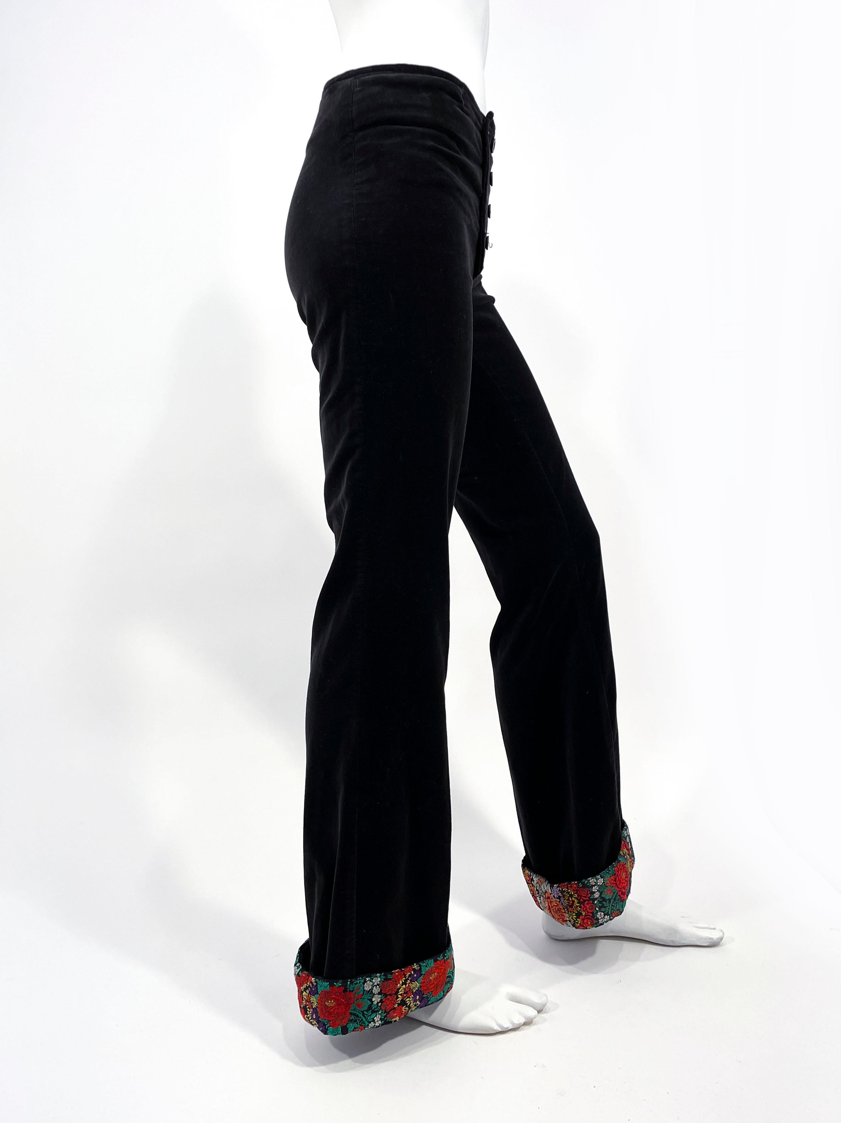 1970s Black Velvet Bellbottom Pants In Good Condition For Sale In San Francisco, CA