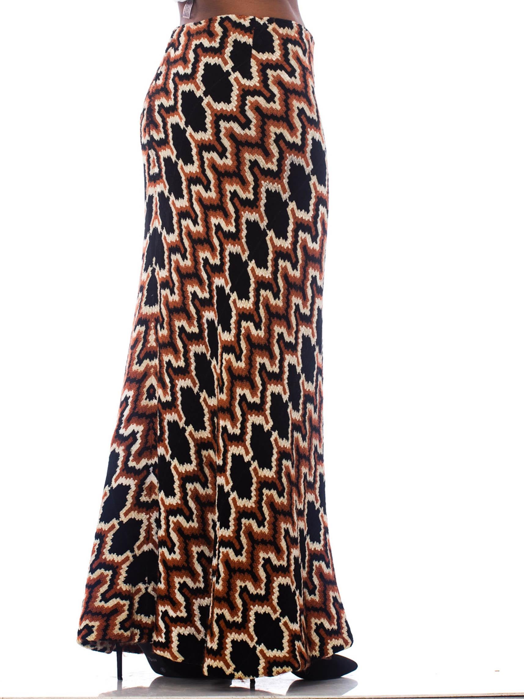 1970S Black, White & Copper Bias Cut Rayon Wool Italian Couture Zig Zag Chenill In Excellent Condition In New York, NY