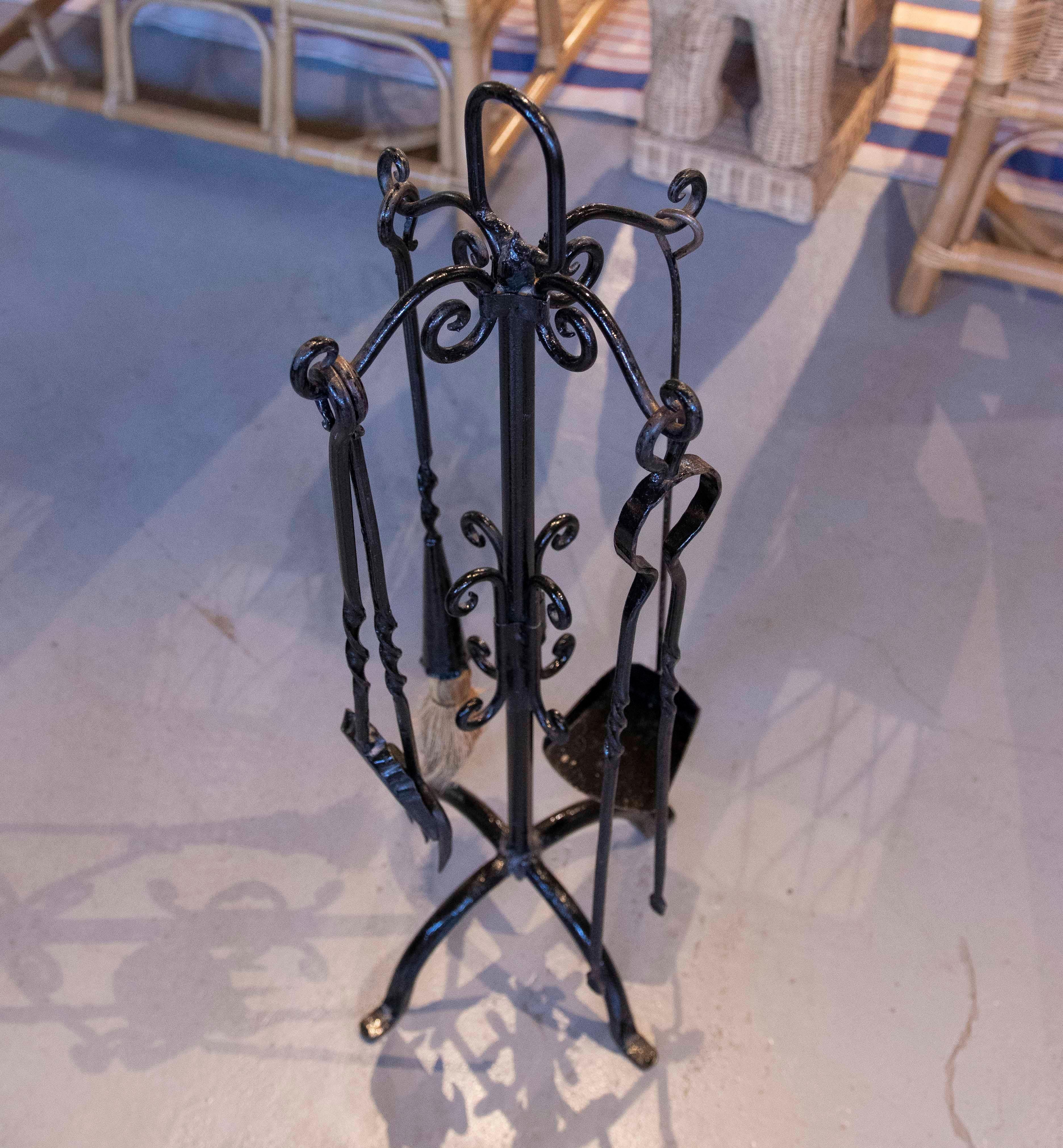 1970s Black Wrought Iron Fireplace Tool Set with Decorative Stand For Sale 2