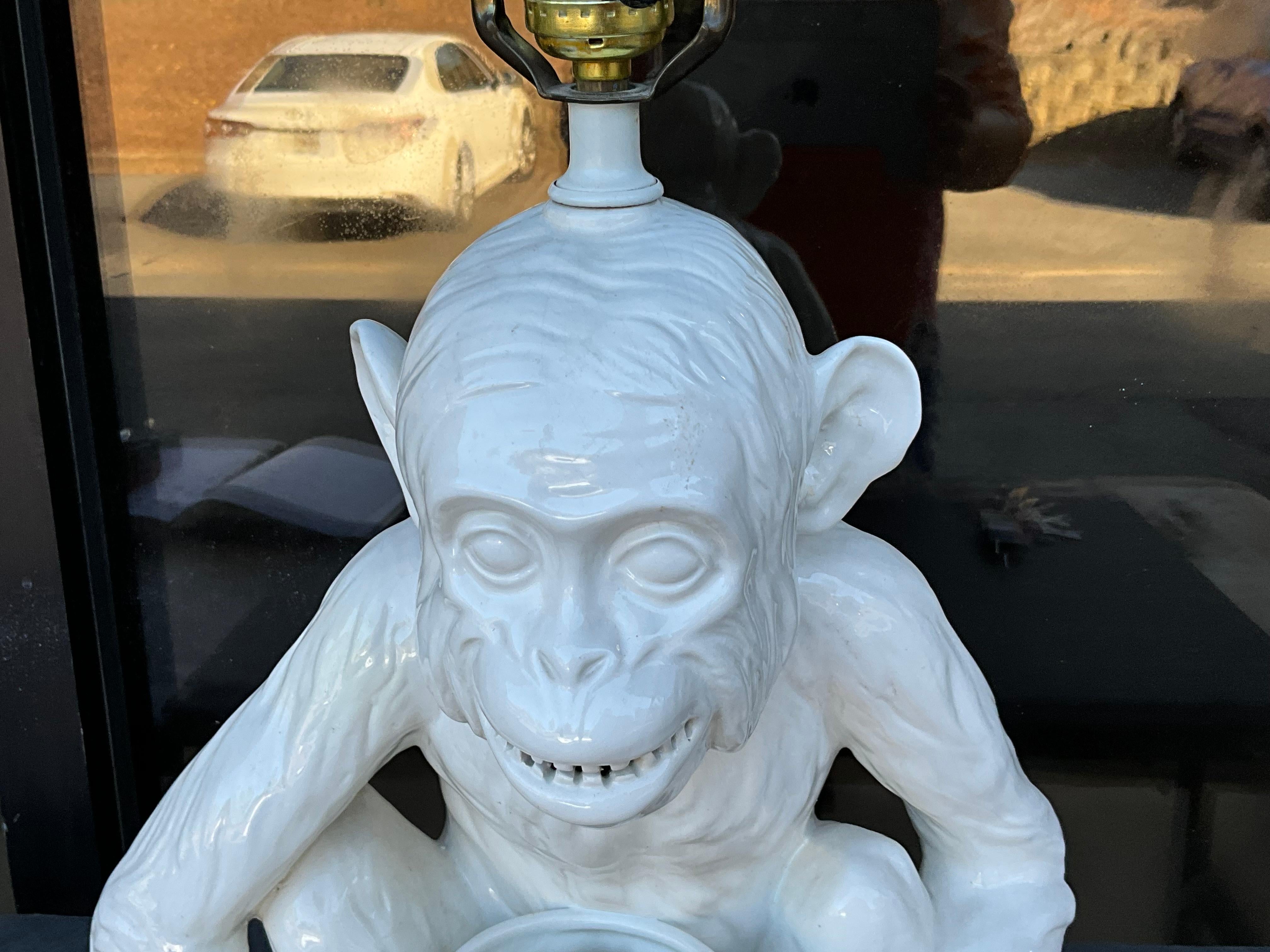 1970s Blanc De Chine Style Italian Ceramic Tropical Monkey Table Lamp For Sale 4