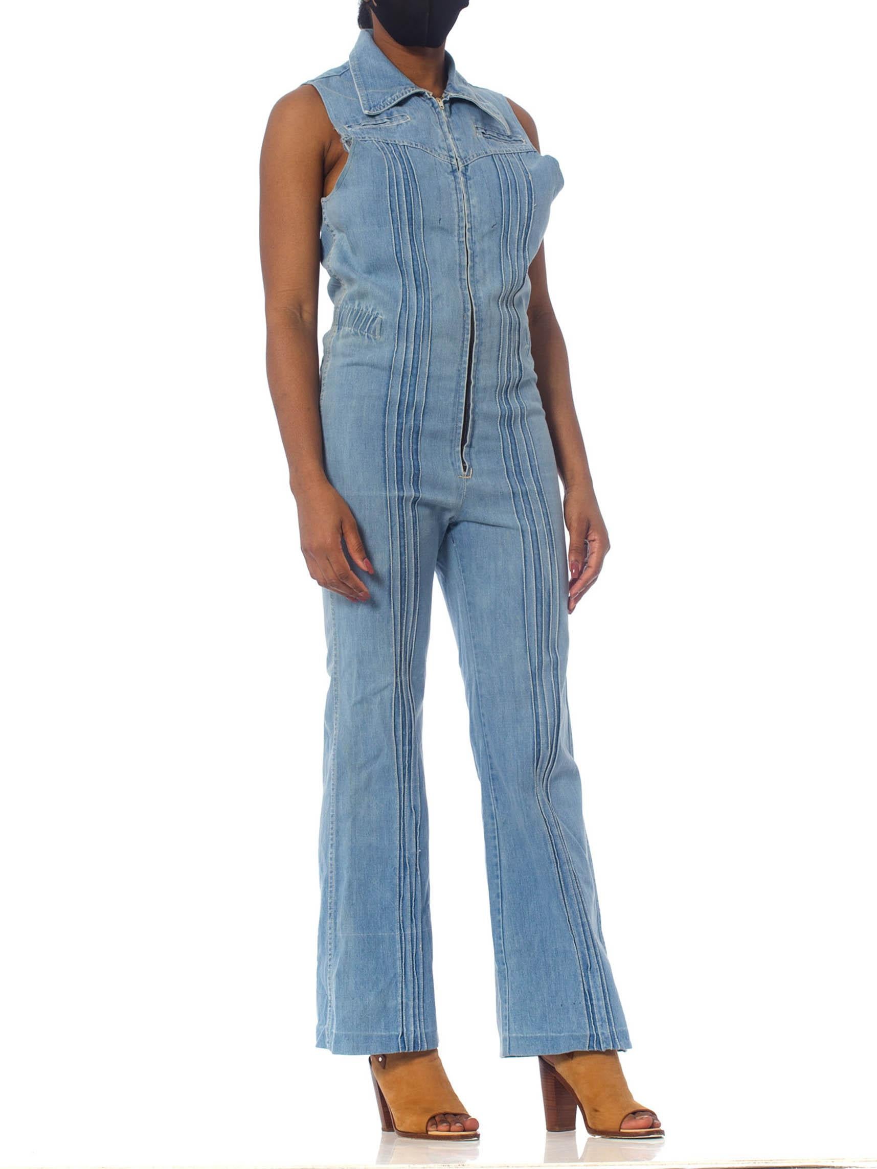 Ärmelloser Jumpsuit aus blauer Baumwolle und Denim aus den 1970er Jahren für Damen oder Herren im Angebot