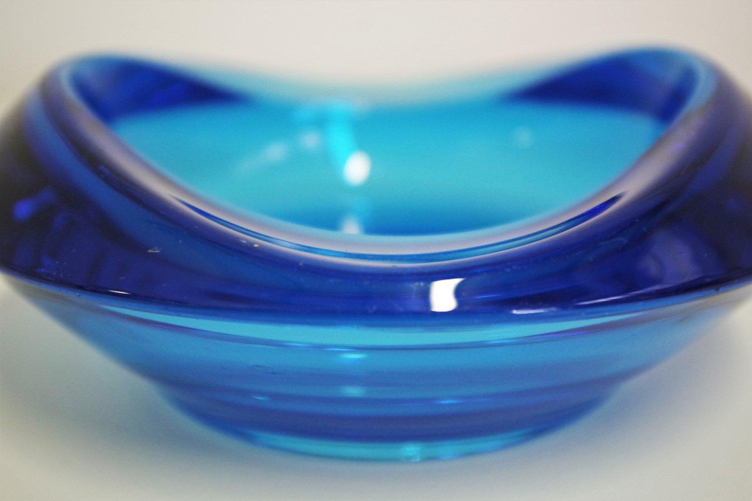 cenicero de cristal de Murano azul de los años 70 - Elegante diseño vintage Late 20th Century en venta