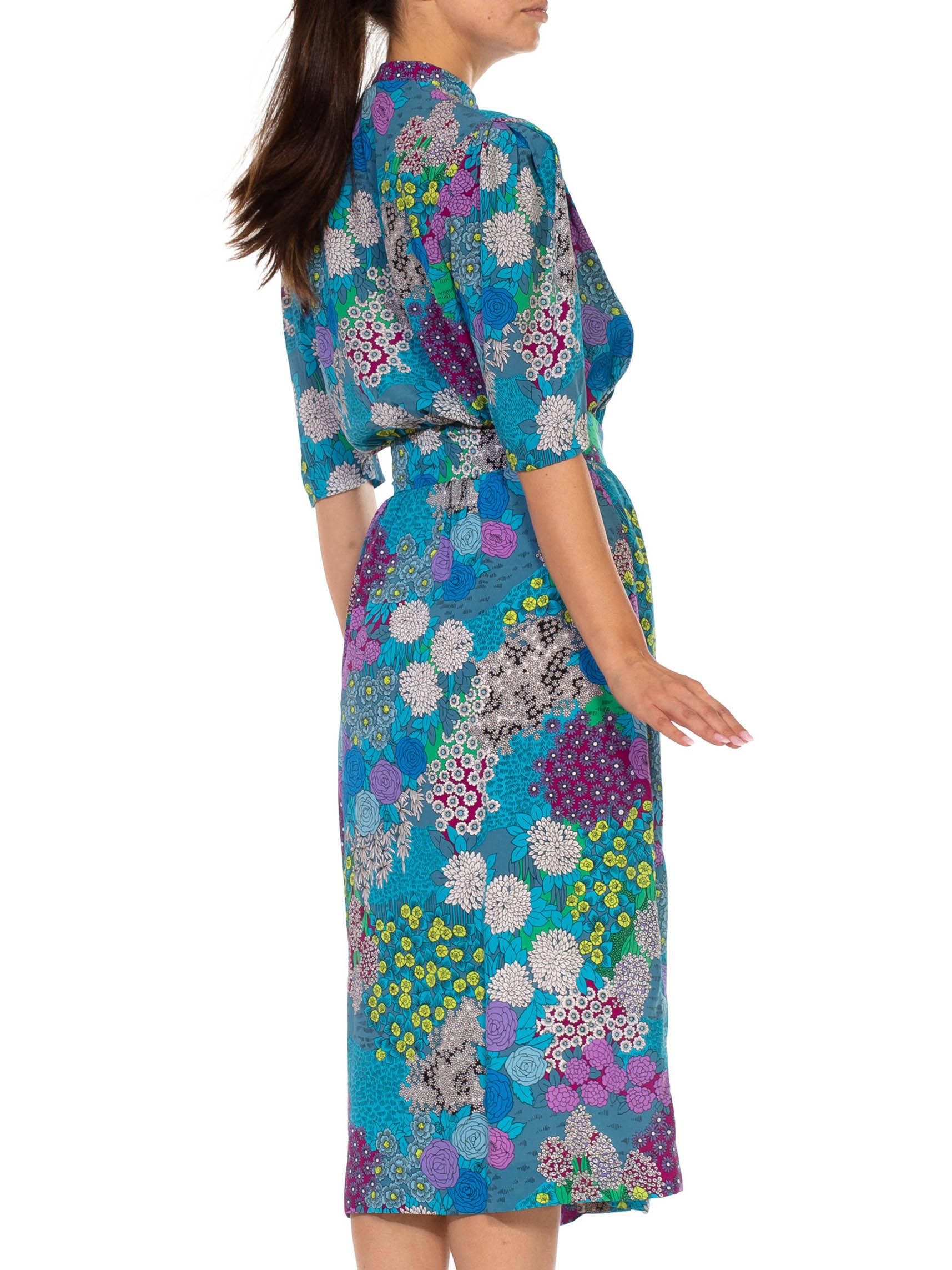 1970S Blue & Purple Polyester Psychedelic Floral Printed Dress With Hidden Skir For Sale 3