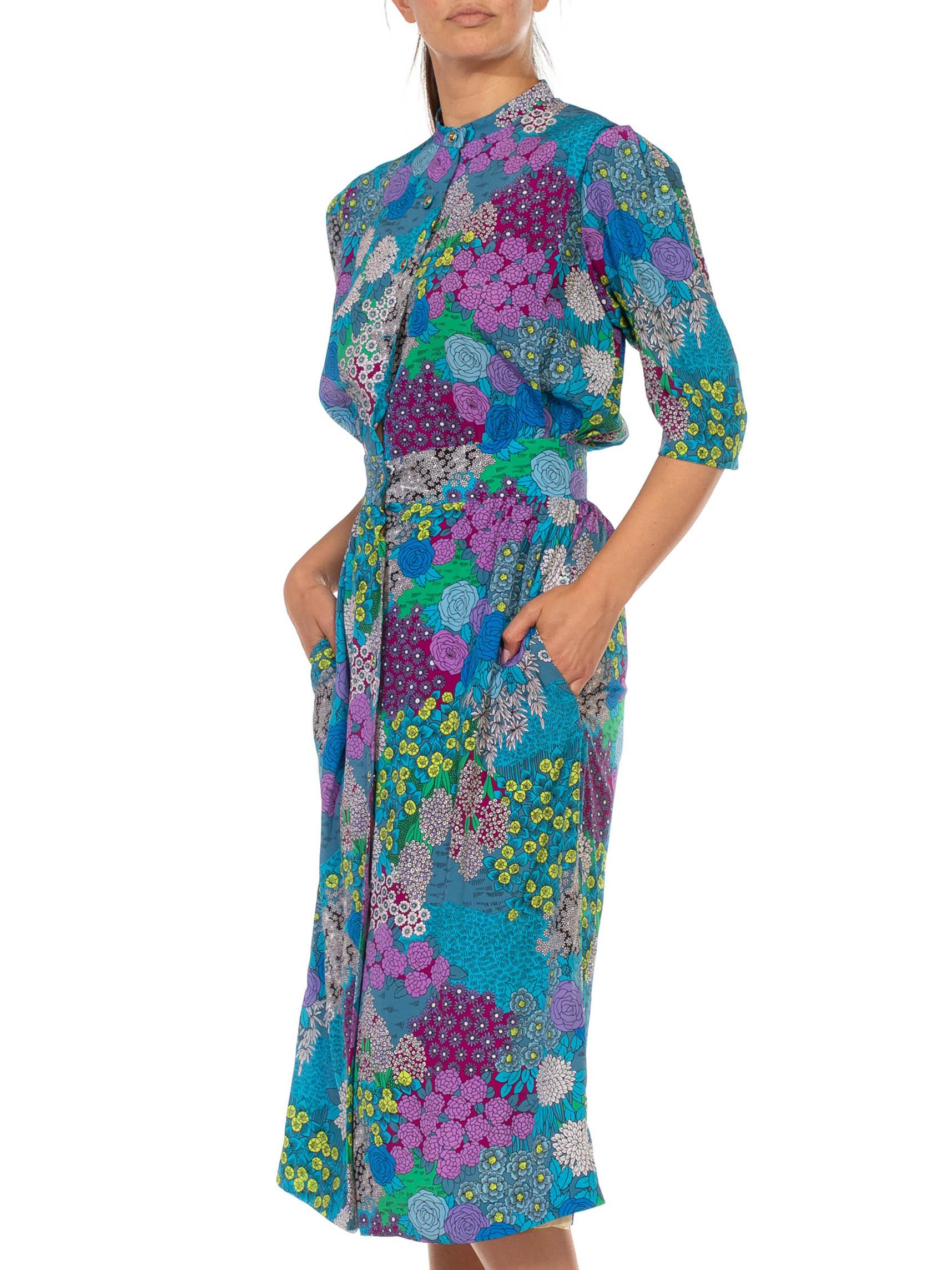 1970S Blue & Purple Polyester Psychedelic Floral Printed Dress With Hidden Skir For Sale 4
