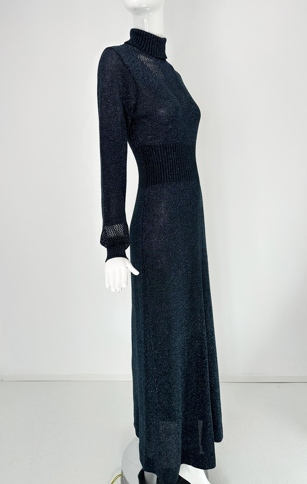 Women's 1970s Blue & silver Metallic Knit Cage Sleeve V Bodice Maxi Dress Wenjilli 9/10 For Sale