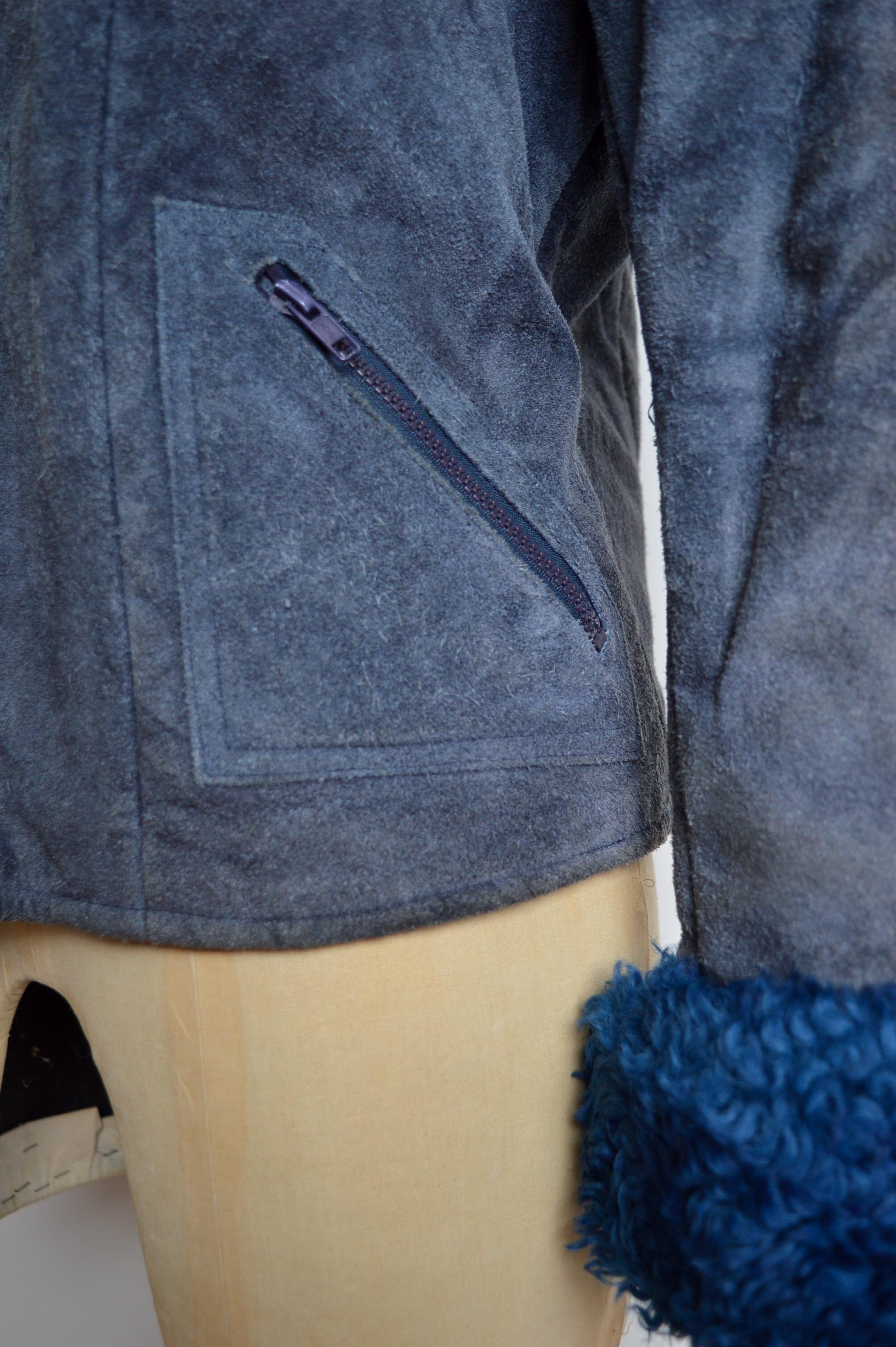 Cappotto in pelle scamosciata blu del 1970 con colletto e polsini in montone Penny Lane's In condizioni buone in vendita a Sheffield, GB