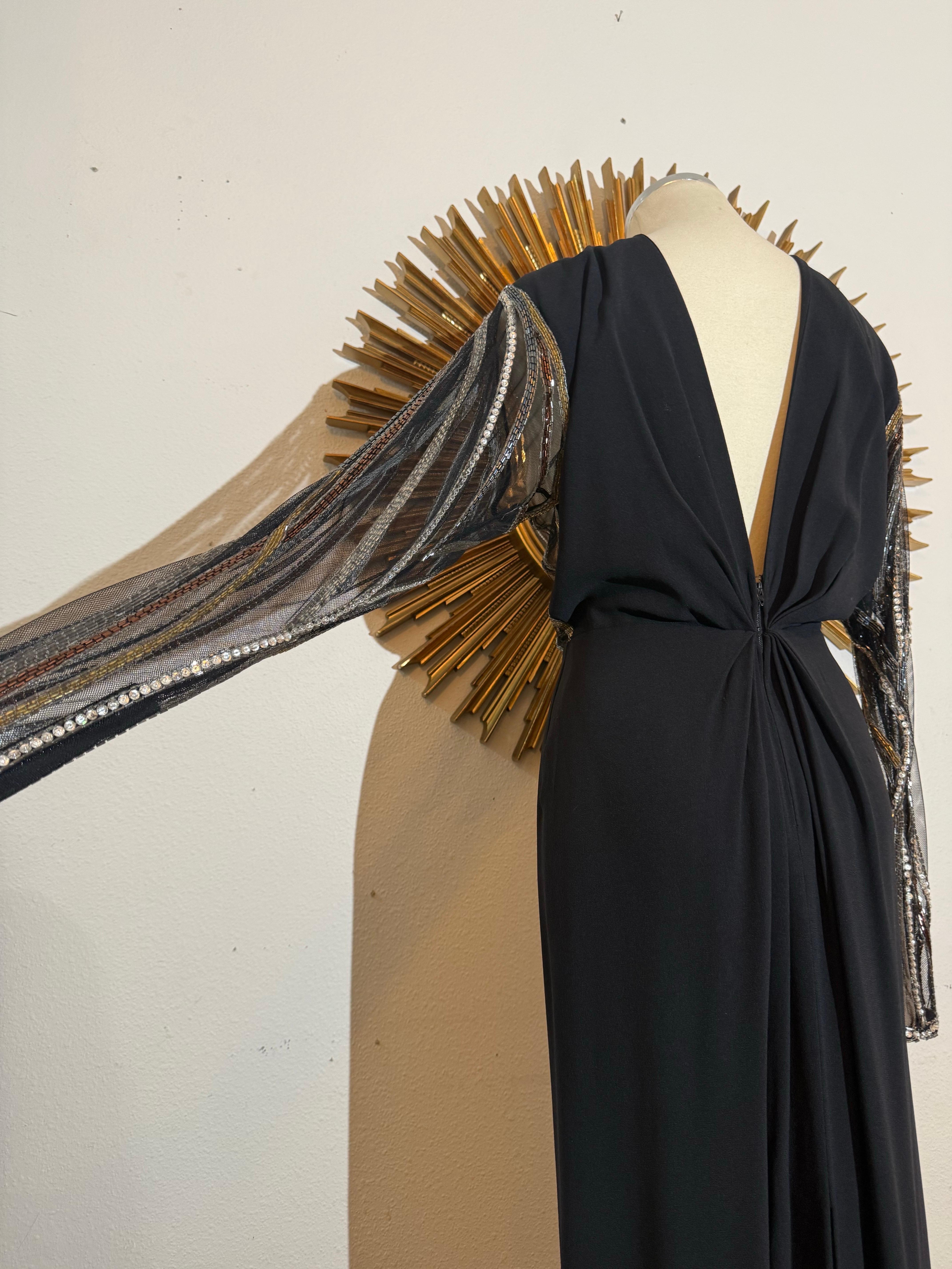 1970s Bob Mackie Black Crepe Column Gown w Glamorous Bugle Bead Streamers en vente 10