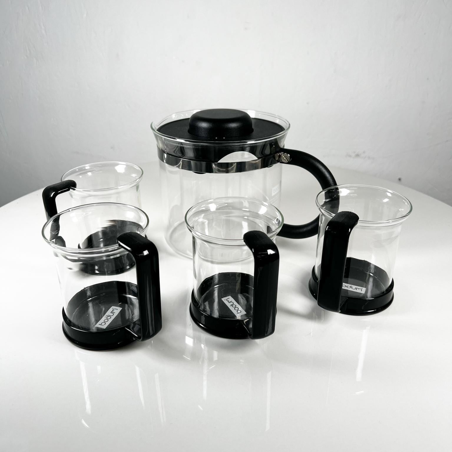 Mid-Century Modern 1970s Bodum Set Glass Coffee Tea Pot + Four Glass Mugs Denmark