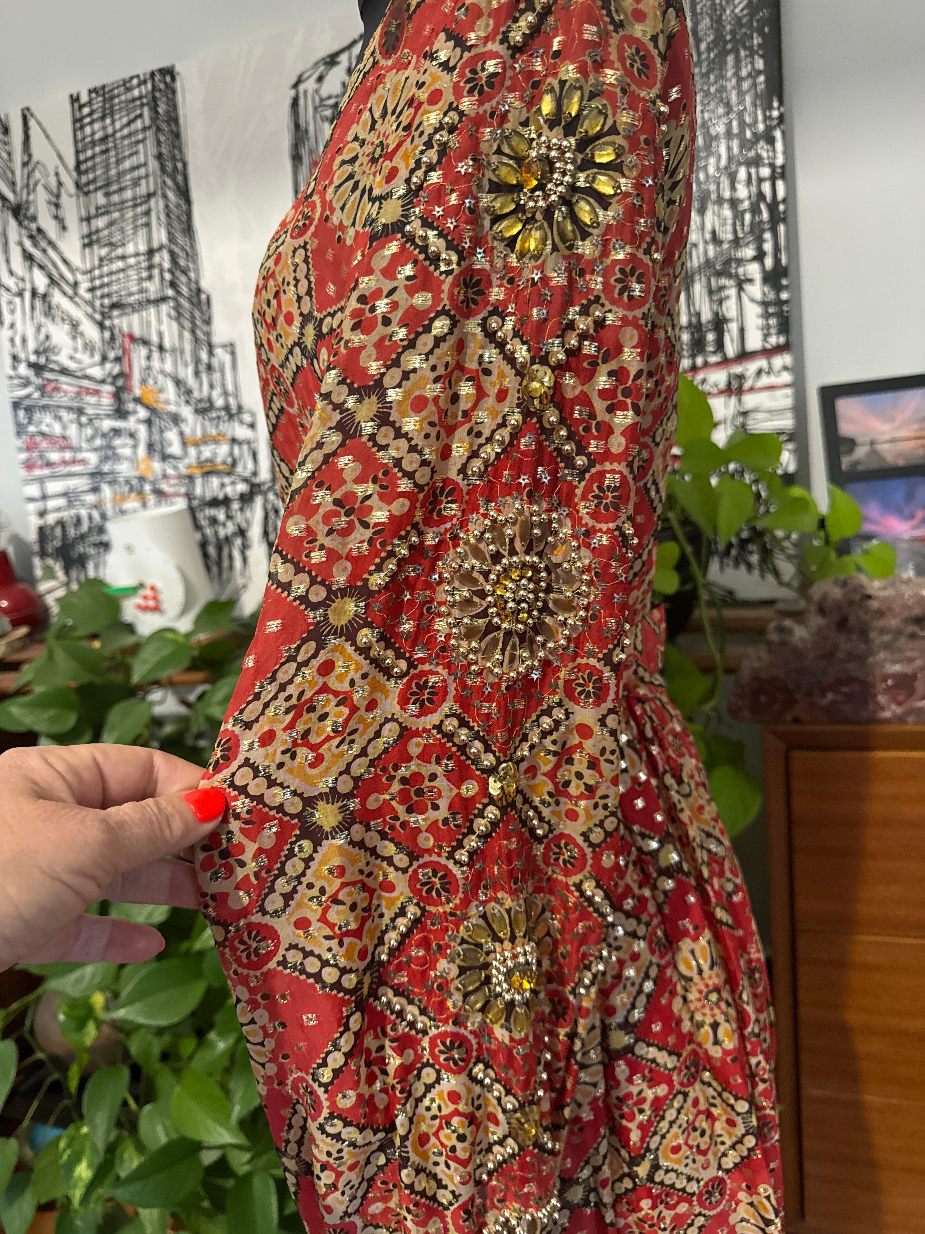 Abito bohémien Abito baby doll impreziosito da perline in lurex in vendita 2