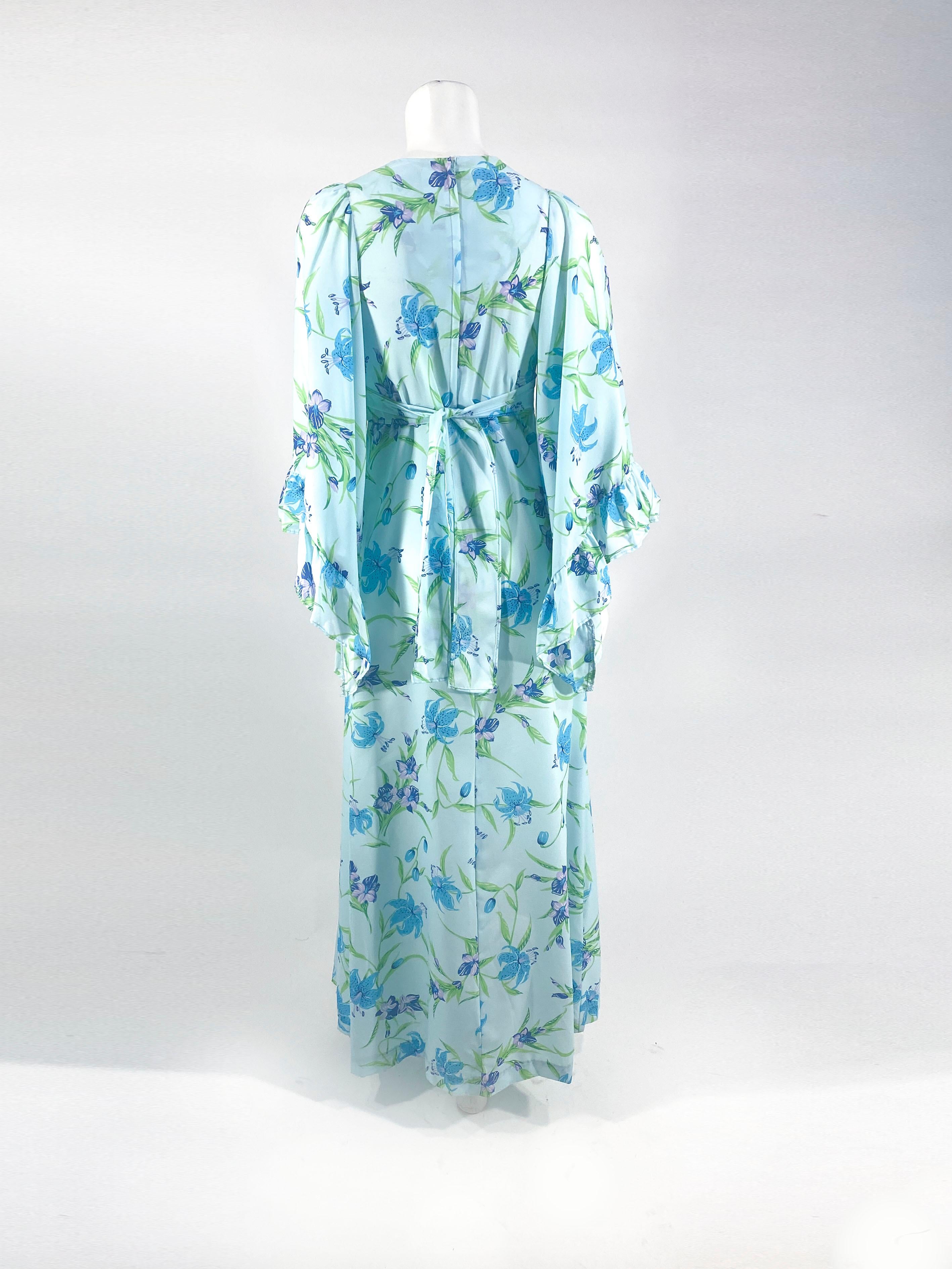 Robe imprimée à fleurs bohèmes des années 1970 en vente 1