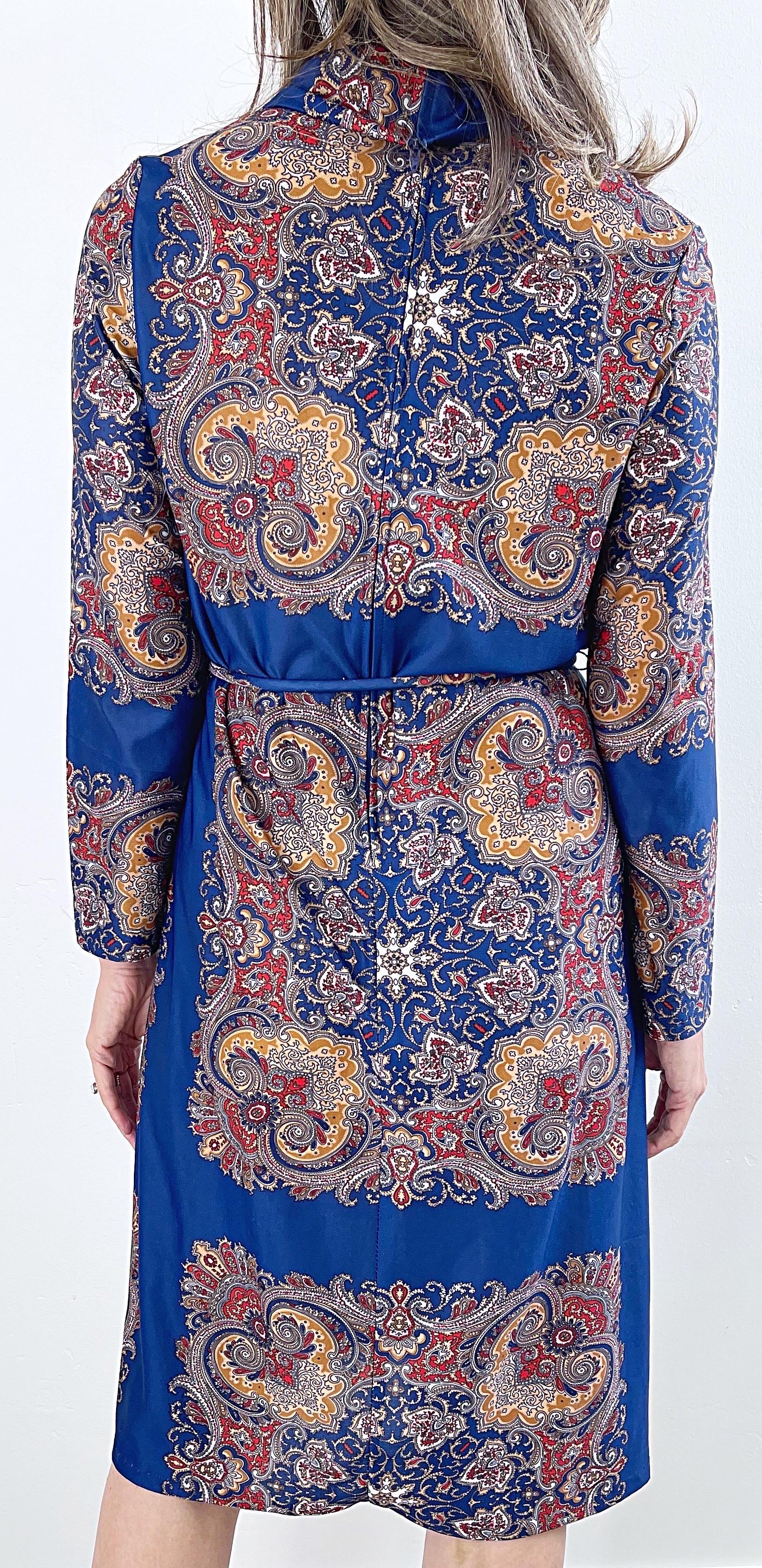 1970s Boho Chic Paisley Print Long Sleeve Mock Neck Vintage 70s Knit Dress For Sale 6