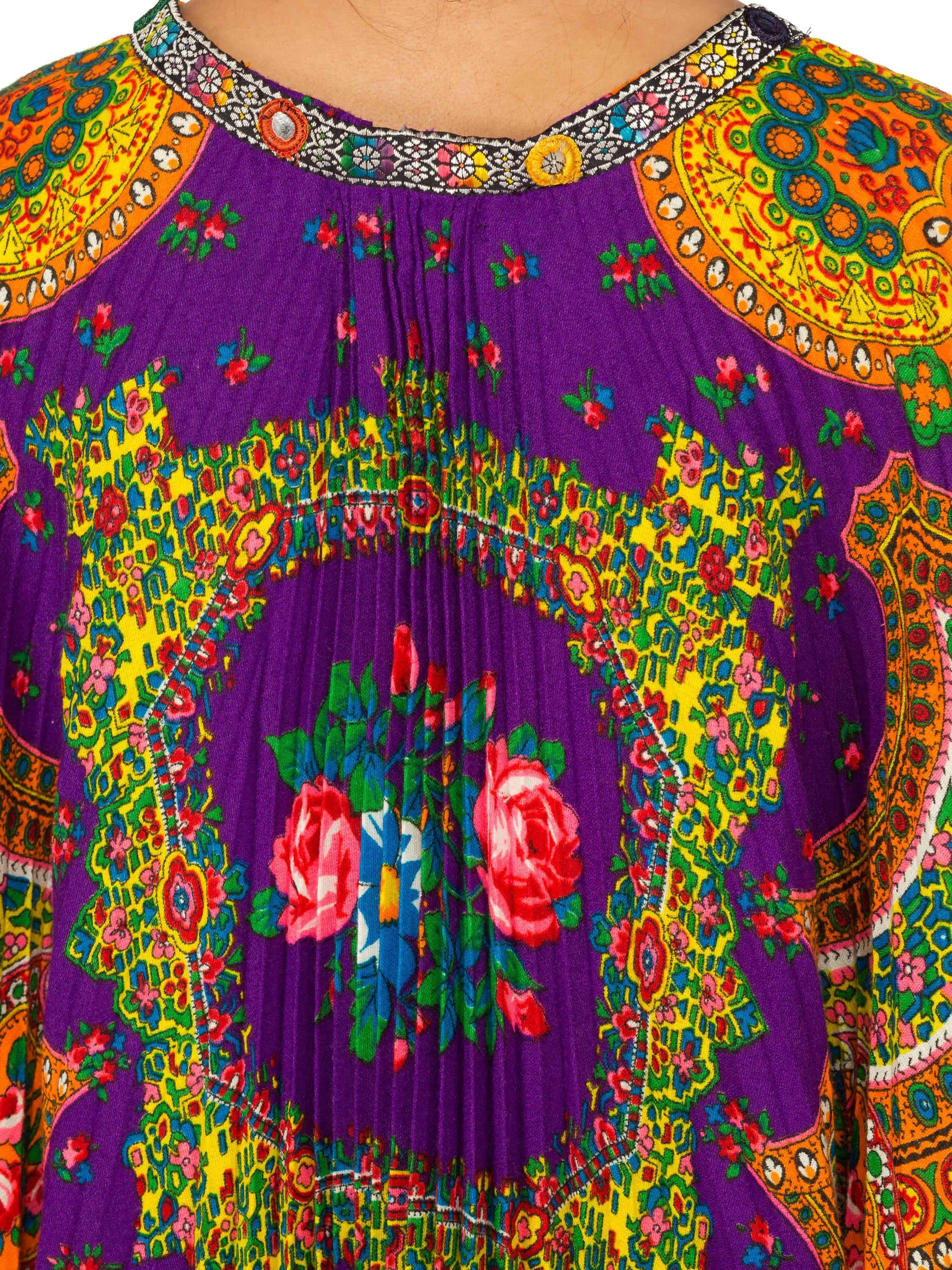 Boho Floral Paisley Kaftan with Ribbon Mirror Trim, 1970s 10