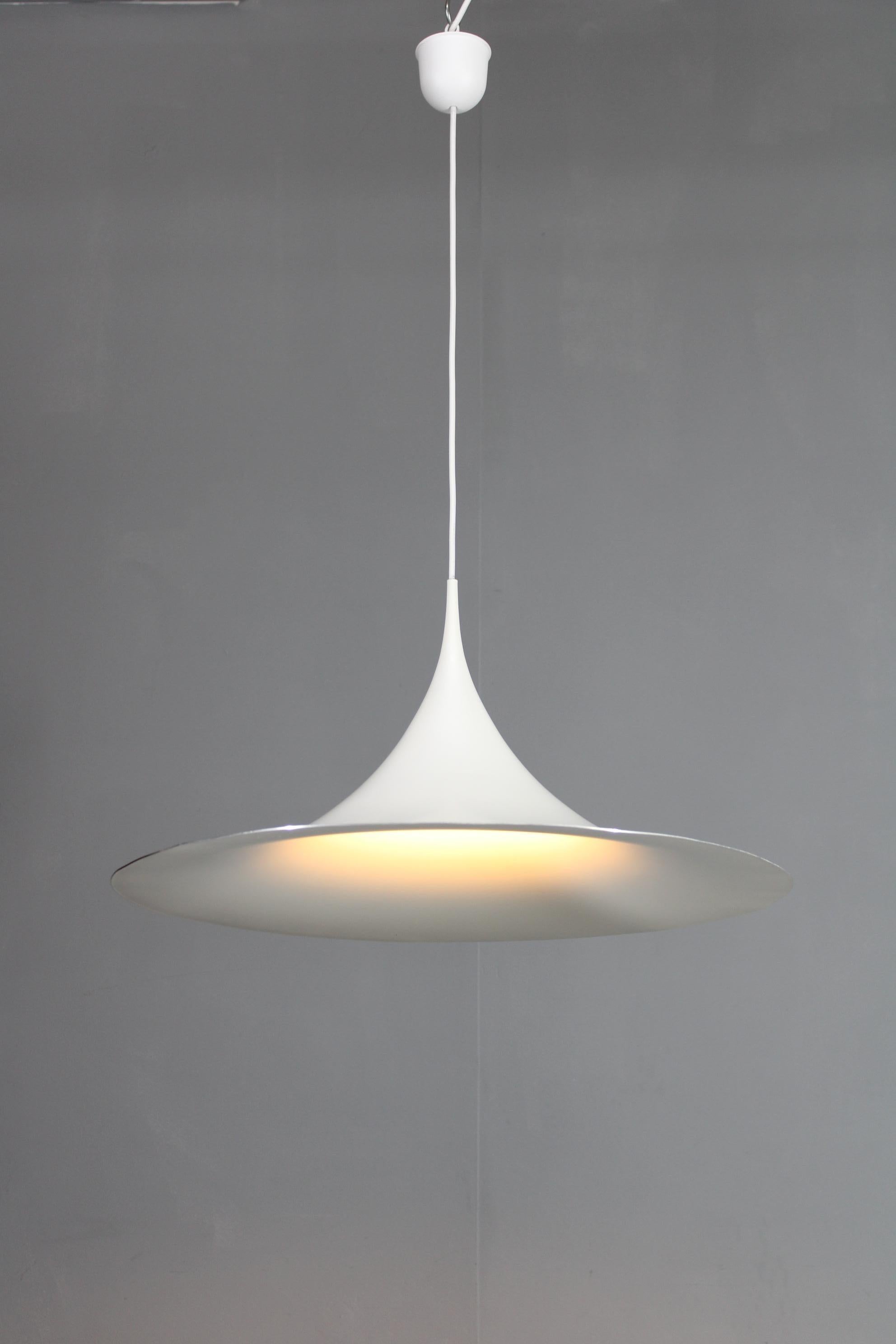 Lampada a semi sospensione Bonderup e Thorup degli anni '70 per Fog and Morup, Danimarca in vendita 2