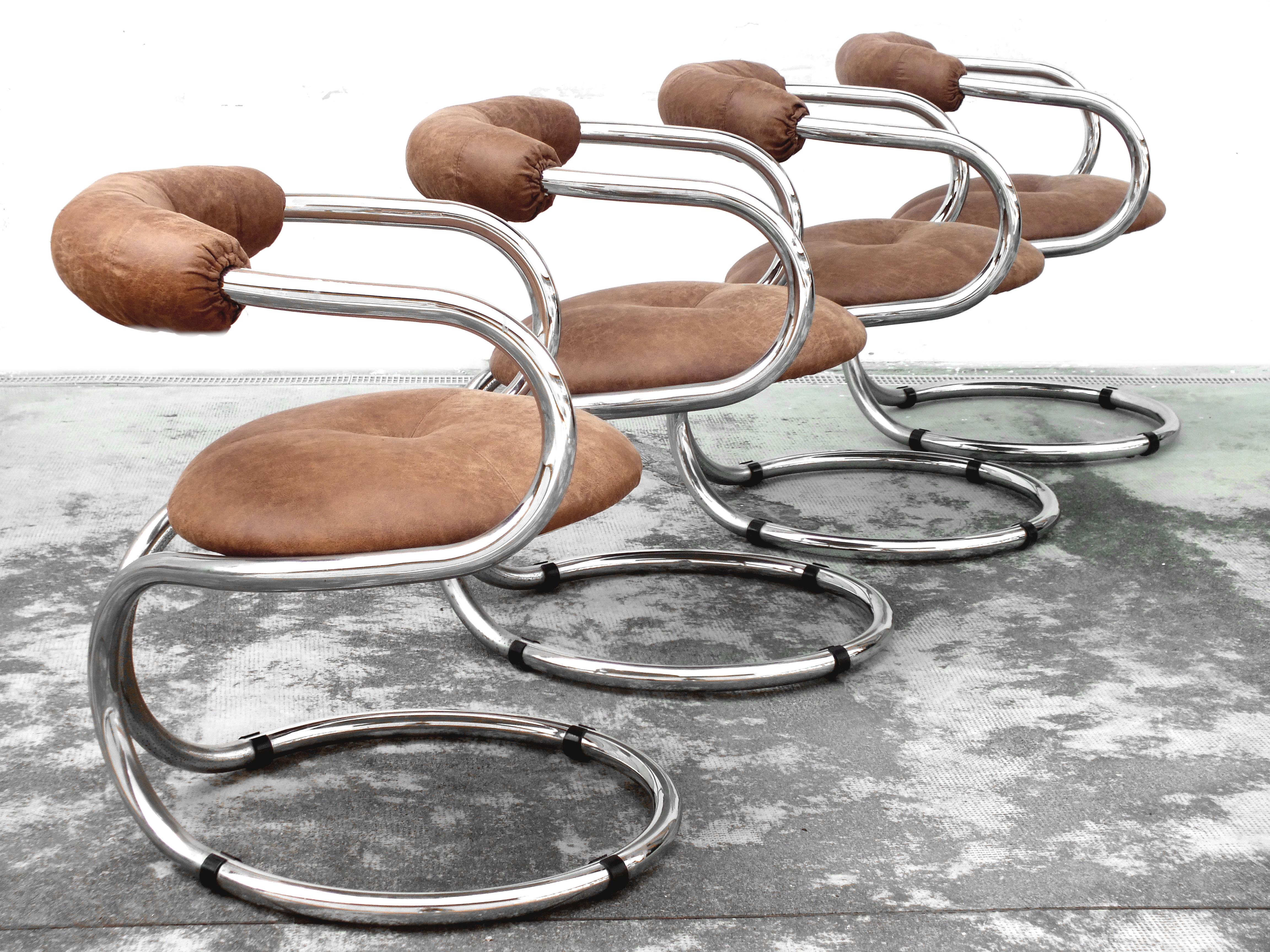 1970er Bonzanini Rudy Design für Tecnosalotto Mantova Italien-Stühle, 4er-Set, Bonzanini (Moderne) im Angebot