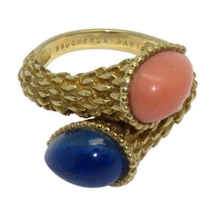 1970 Boucheron Serpent Bohème Bague en or Lapis Lazulis Corail