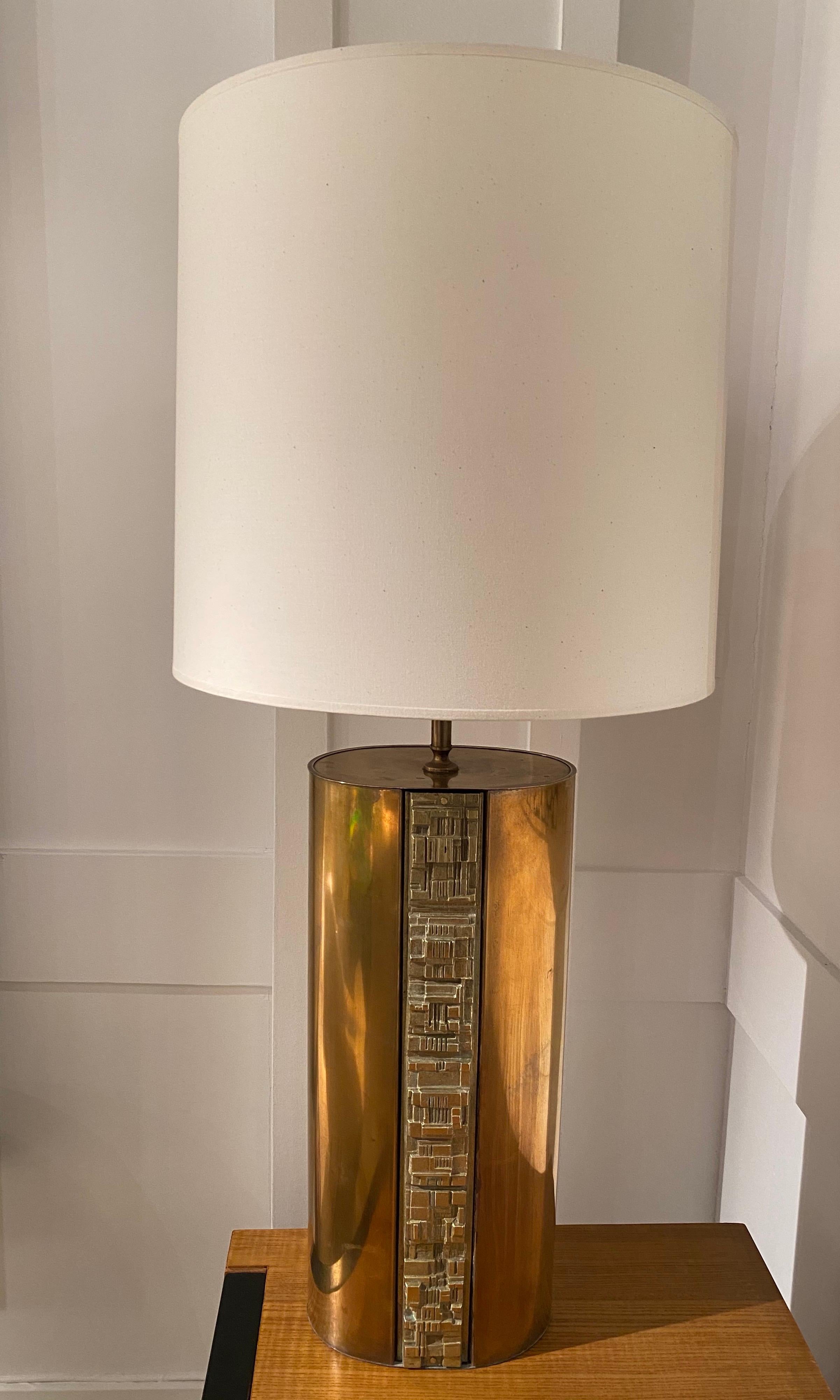 Large 1970s brass and bronze lamp by Angelo Brotto
Rewired with brand new shade.