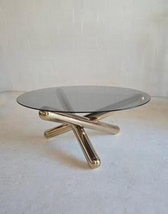 Tavolino "Jax" in ottone e vetro degli anni '70, nello stile di Milo Baughman