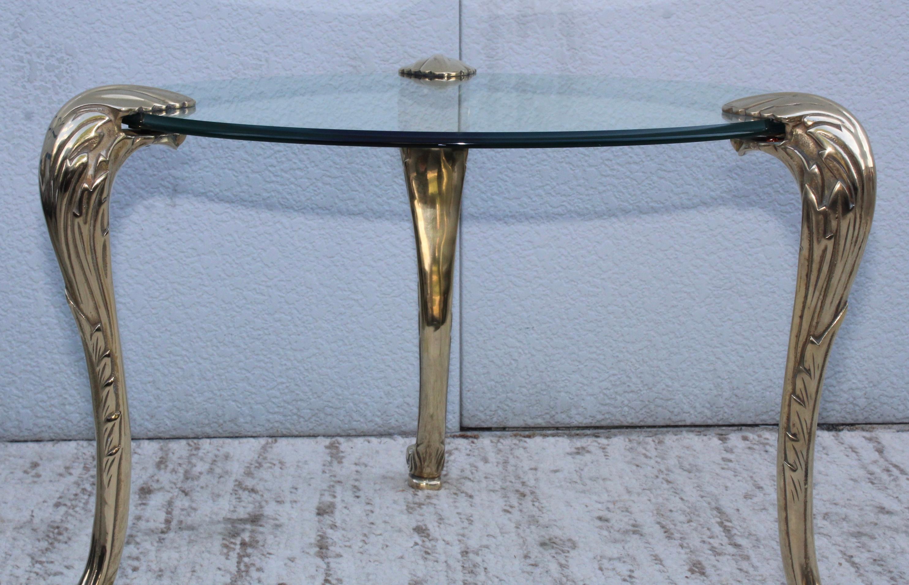 1970s Brass and Glass Large Side Tables For Sale 4