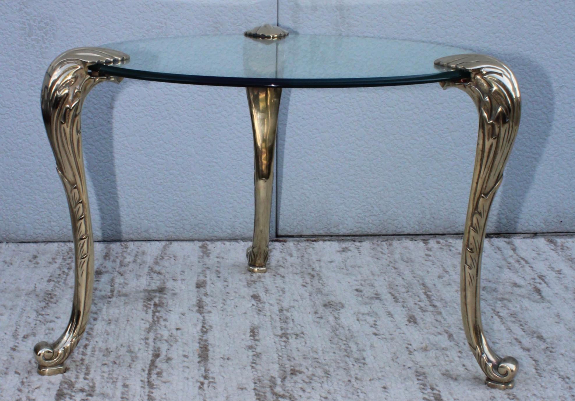 1970s Brass and Glass Large Side Tables For Sale 3