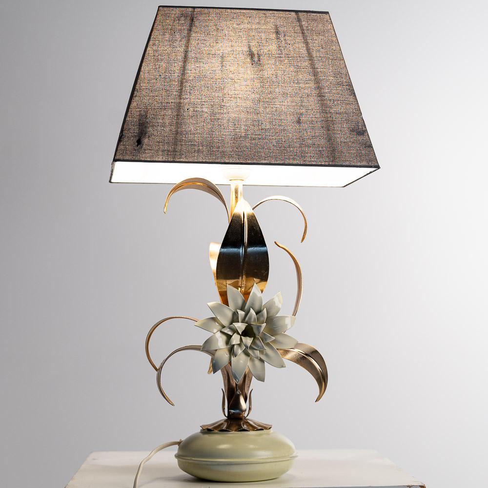 1970s Brass and Metal table light in the style of Hans Kögl For Sale 6