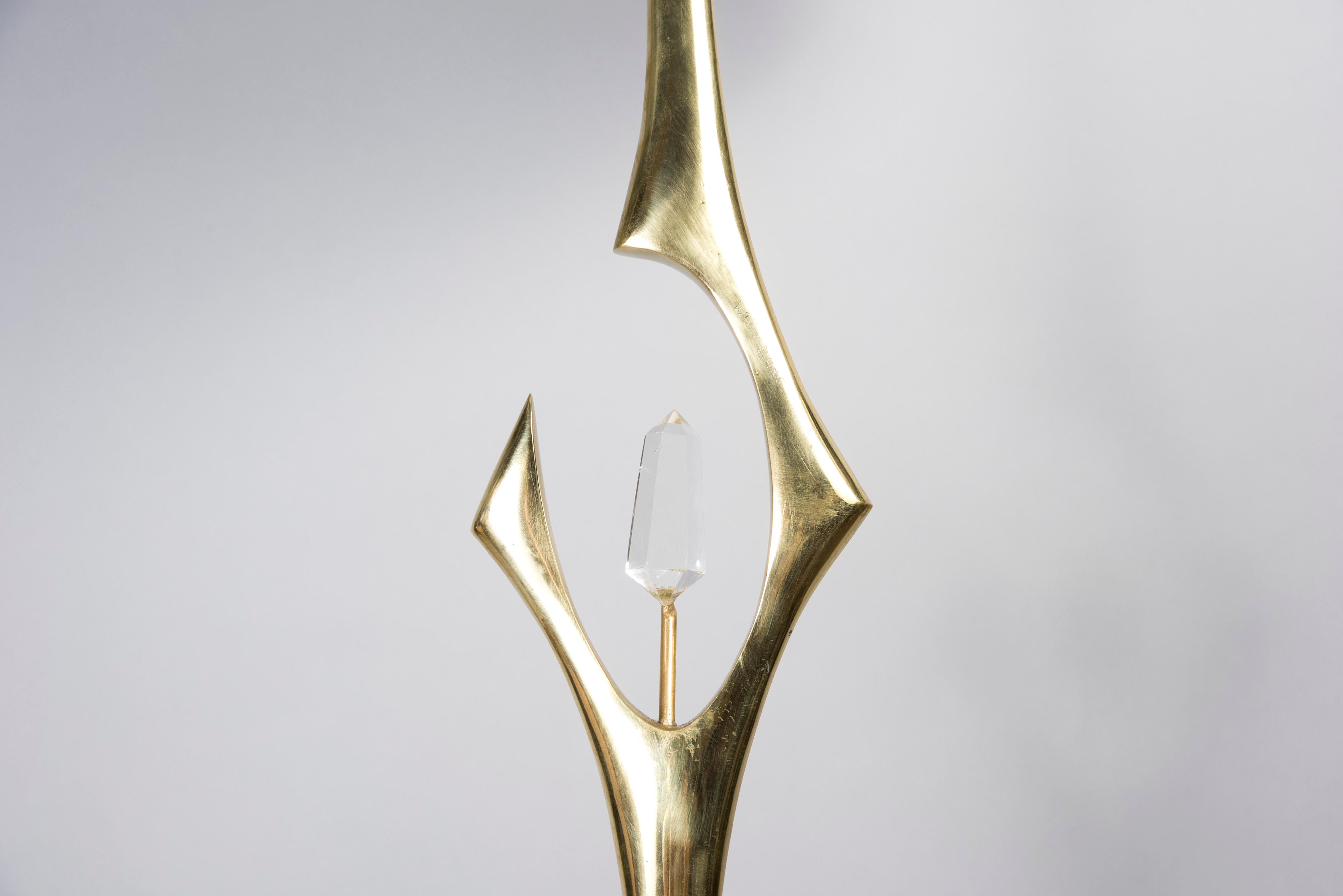 Lampadaire en laiton et quartz des années 1970 signé par Willy Daro Bon état - En vente à Bois-Colombes, FR
