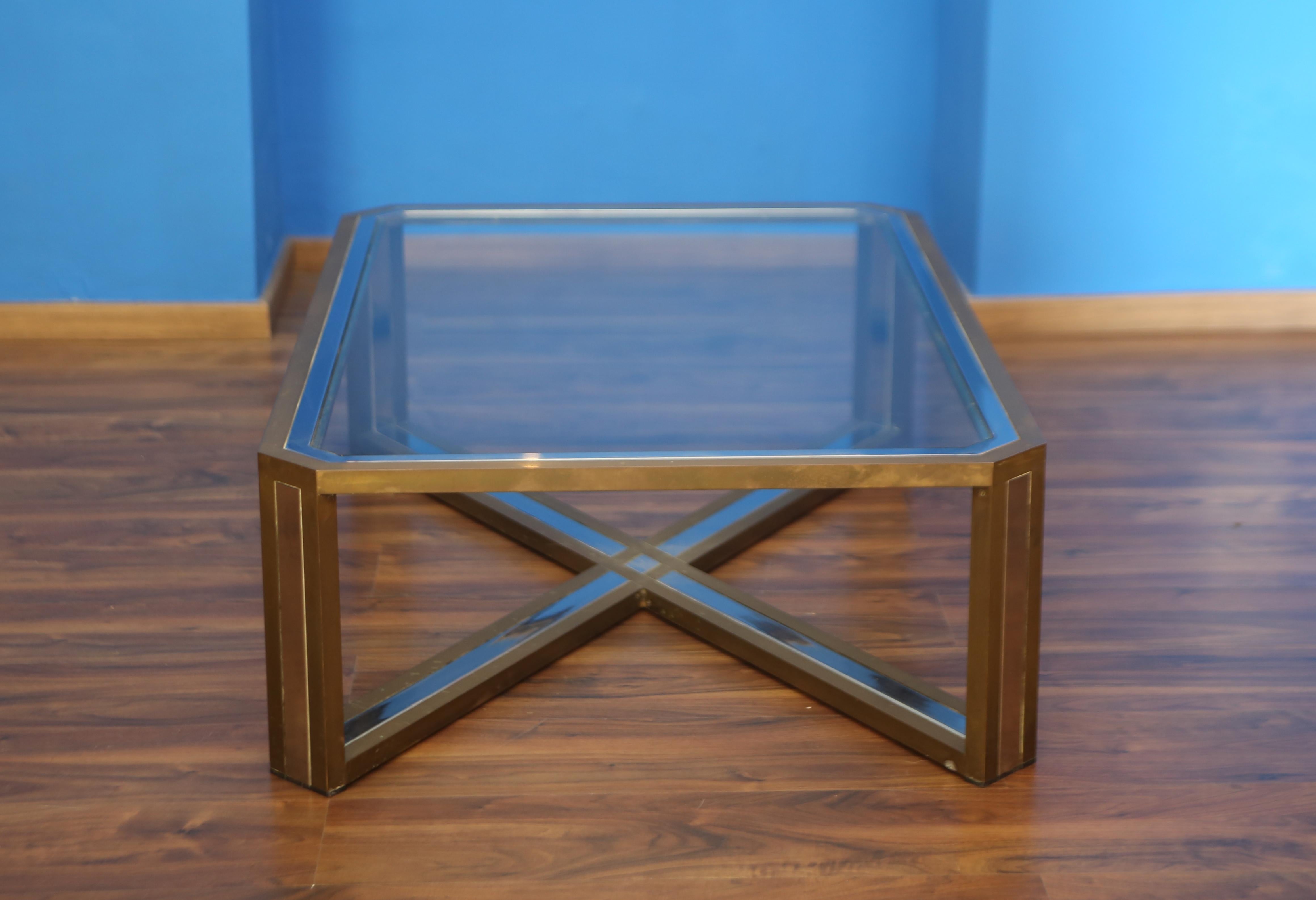 Mid-Century Modern table basse en laiton et acier des années 1970 par Romeo Rega en vente