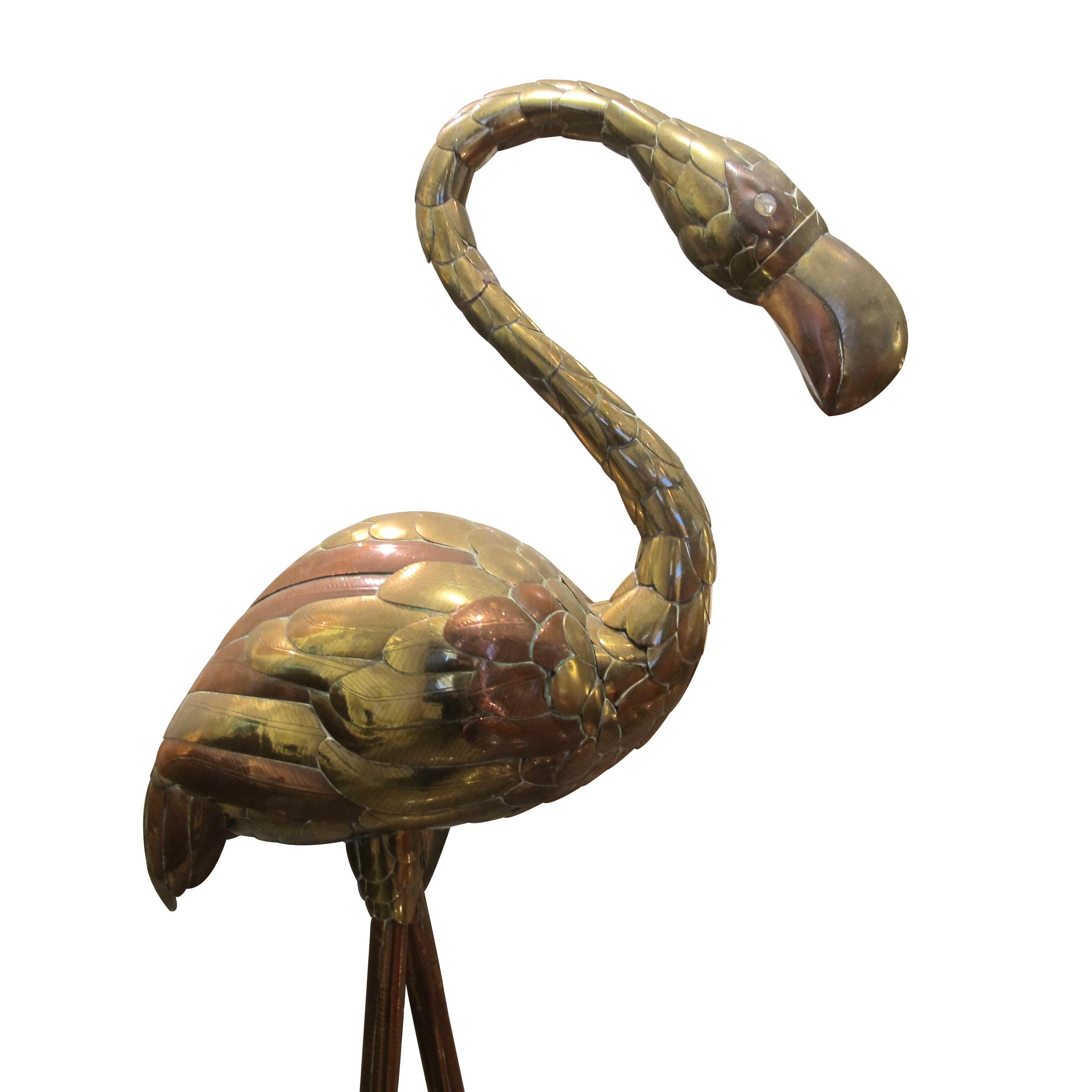 Flamingo-Skulptur aus Messing von Sergio Bustamante, Mexiko, 1970er Jahre (Handgefertigt) im Angebot