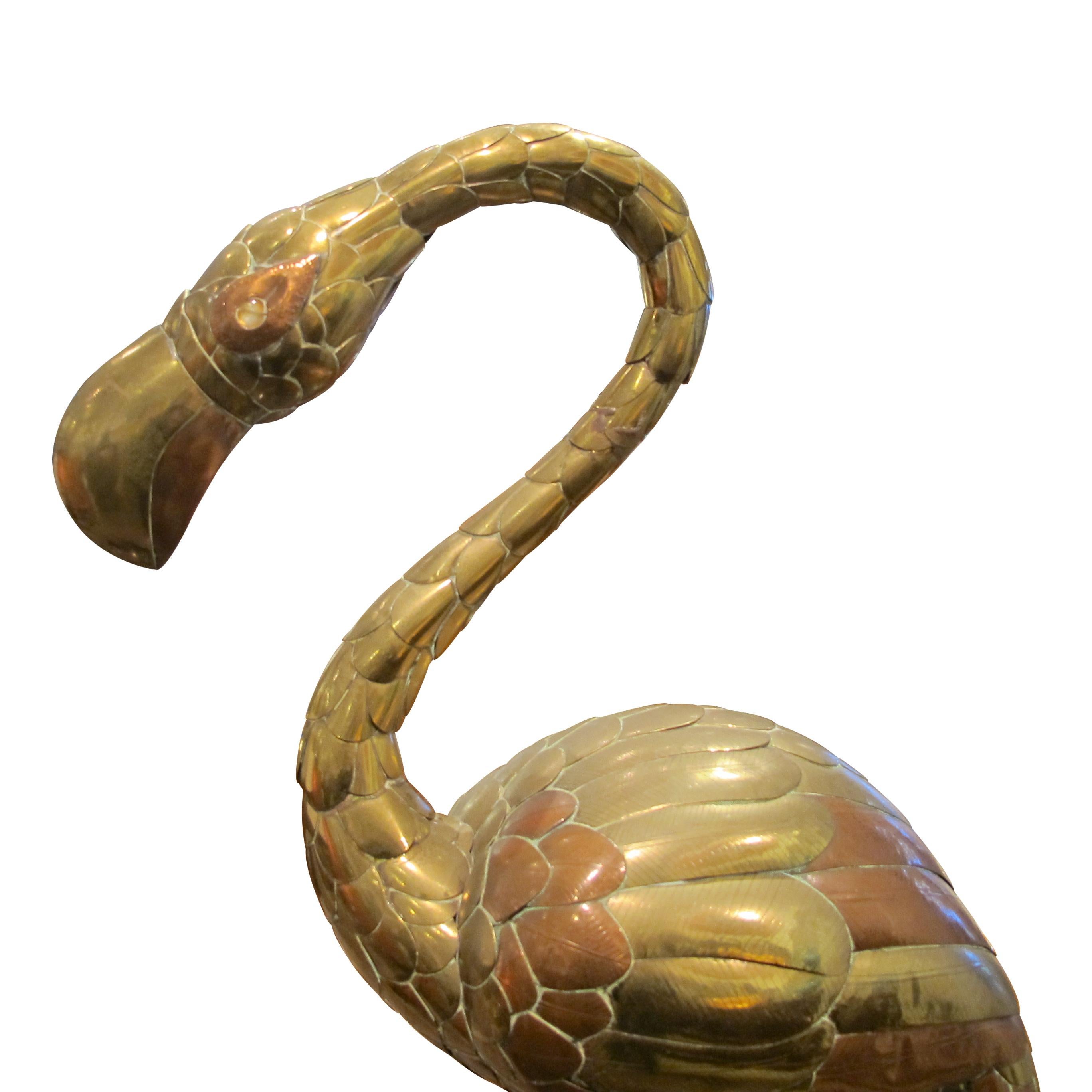 Flamingo-Skulptur aus Messing von Sergio Bustamante, Mexiko, 1970er Jahre (Ende des 20. Jahrhunderts) im Angebot