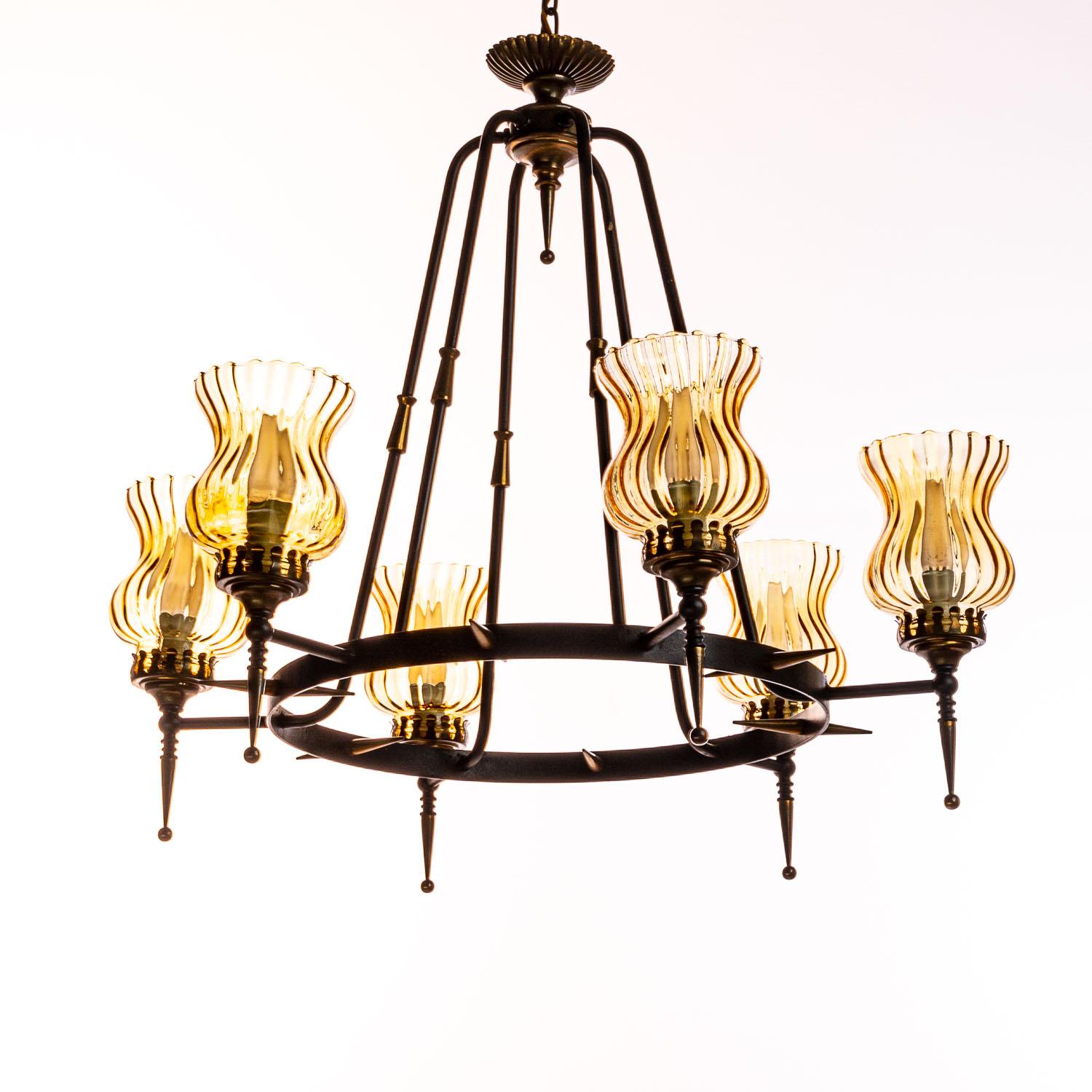 Italian 1970's Brass, Glass and Iron Chandelier by Sciolari For Sale