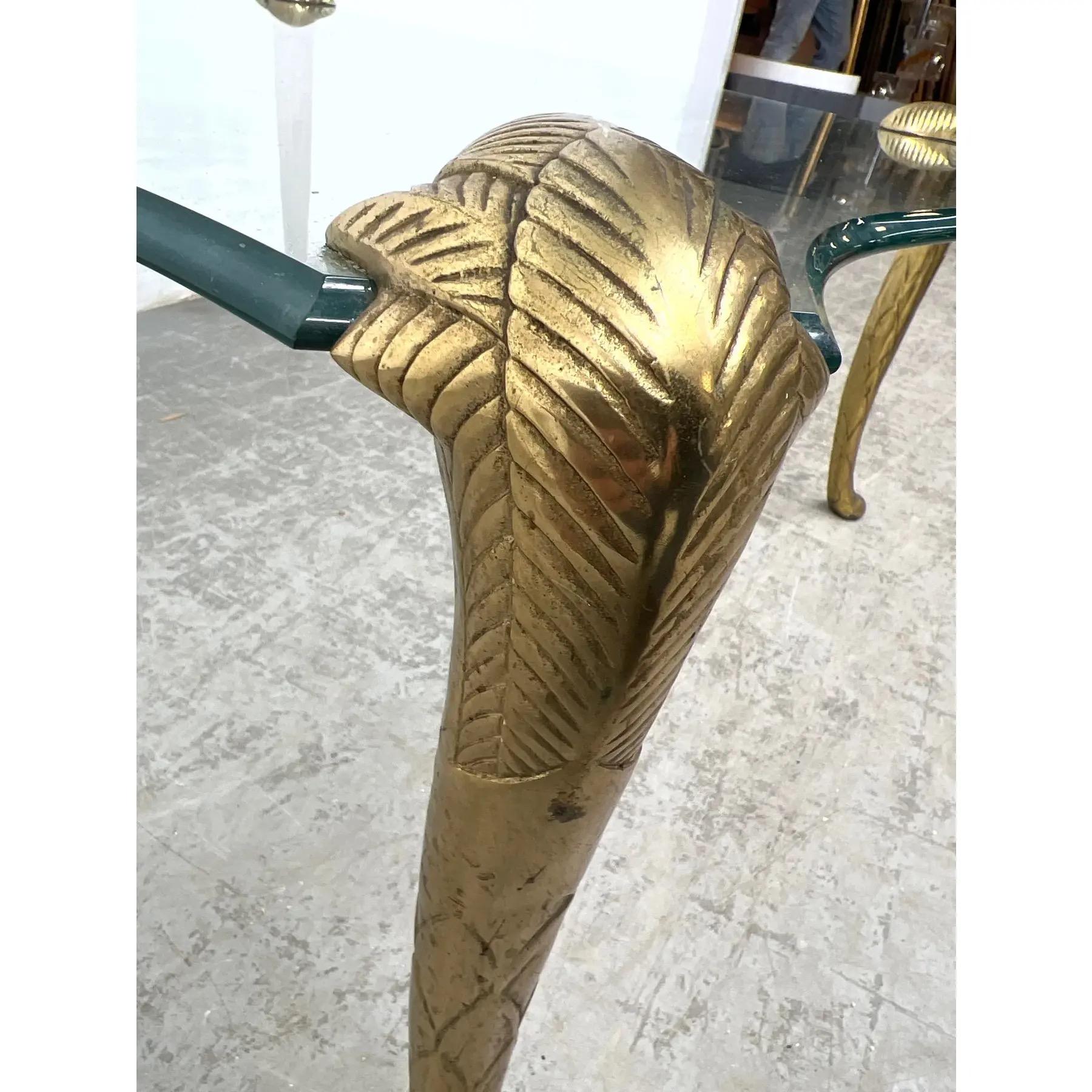 Mesa de centro de latón brillante de los años 70 al estilo de p.e. Guerin finales del siglo XX en venta