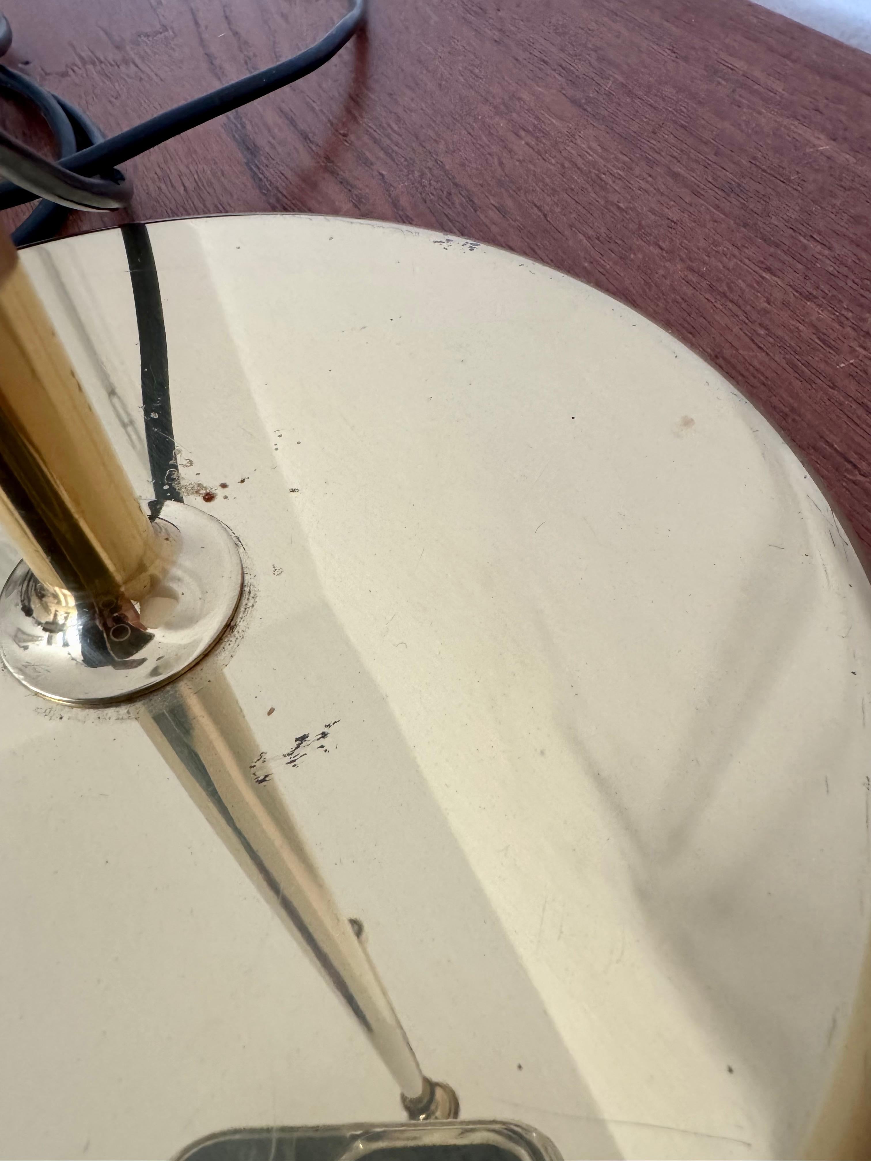 1970s brass Lesan floor lamp by Florian Schulz For Sale 11