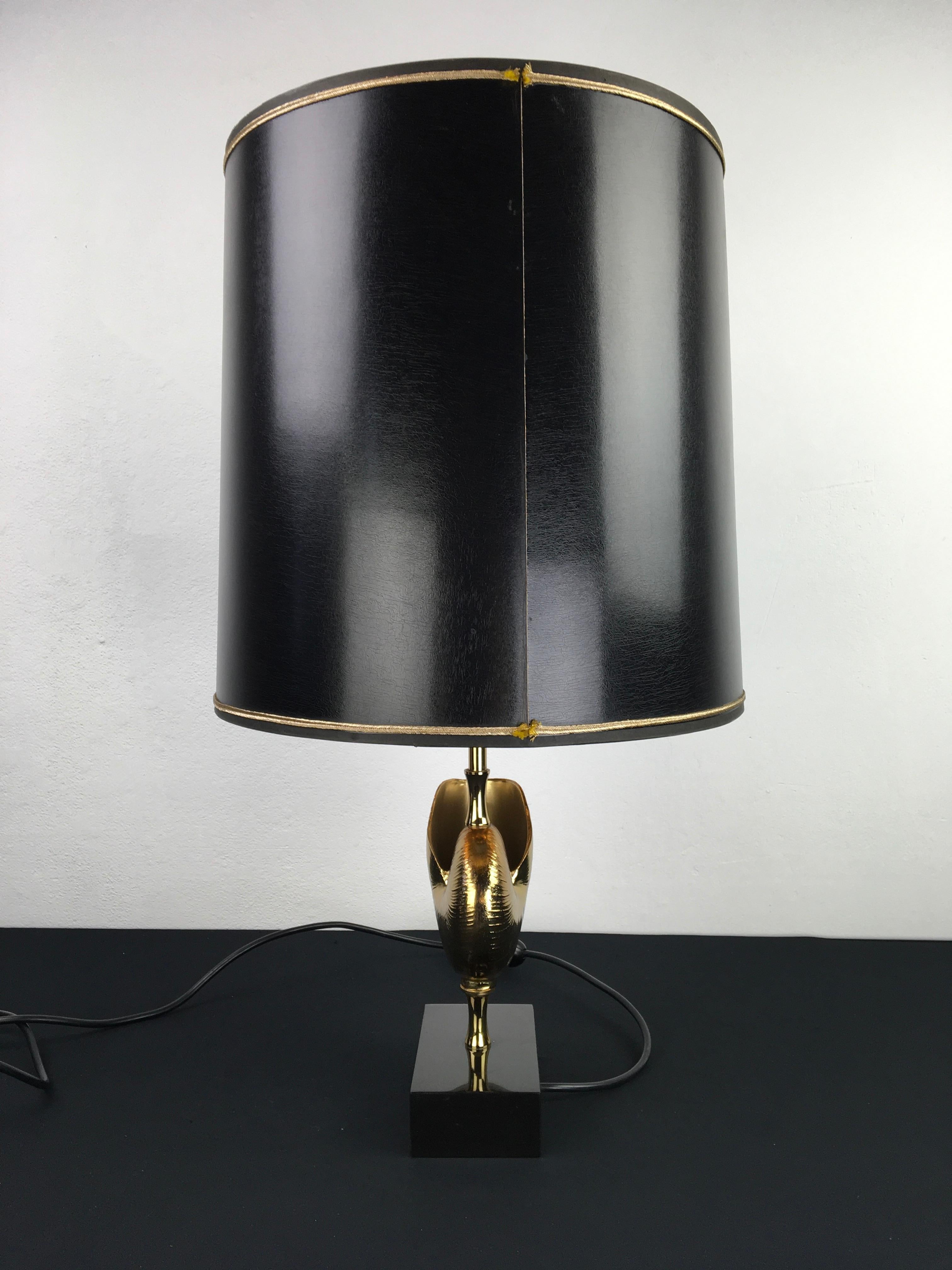 1970s Brass Nautilus Shell Table Lamp For Sale 7