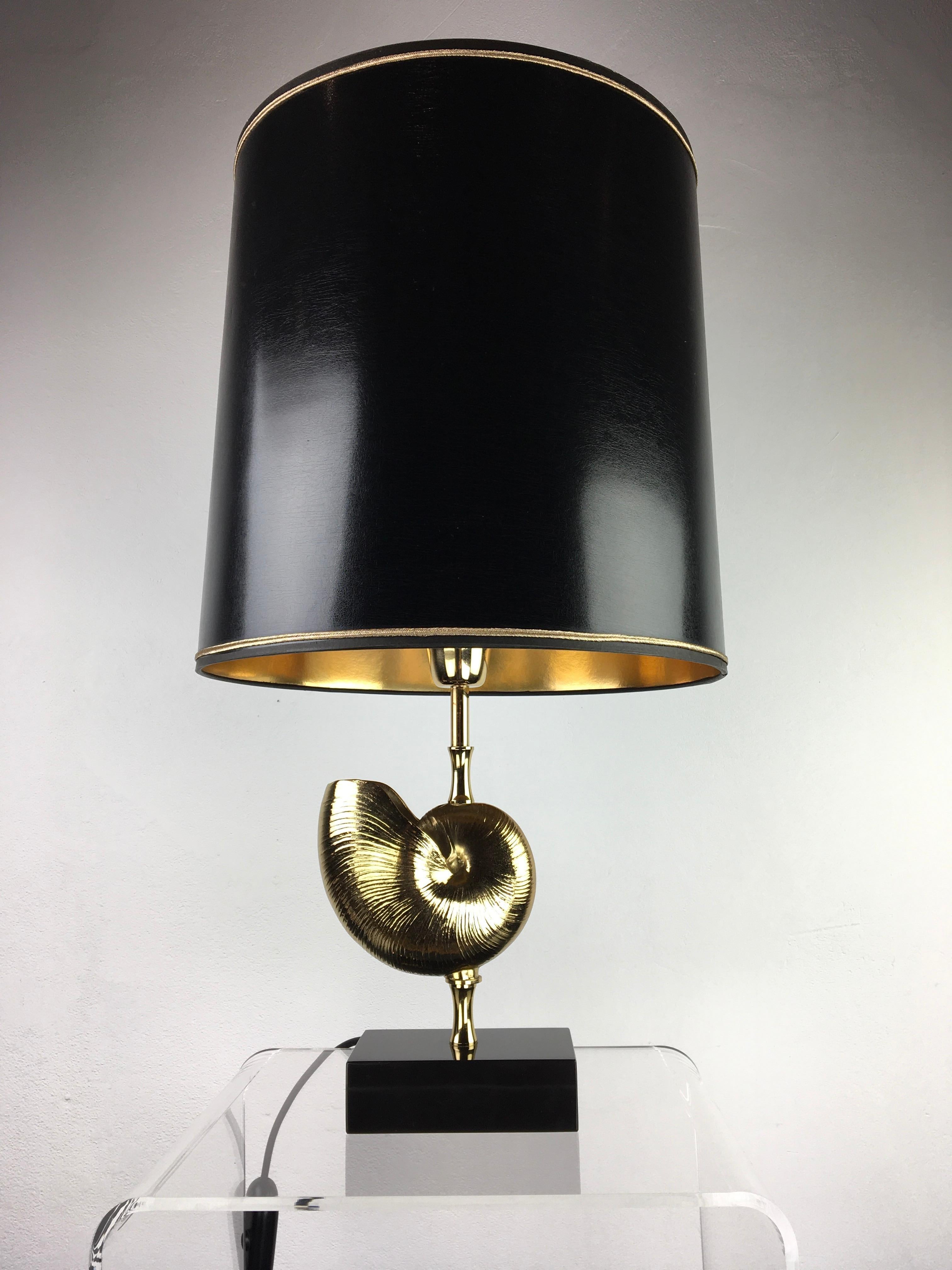 1970s Brass Nautilus Shell Table Lamp For Sale 13