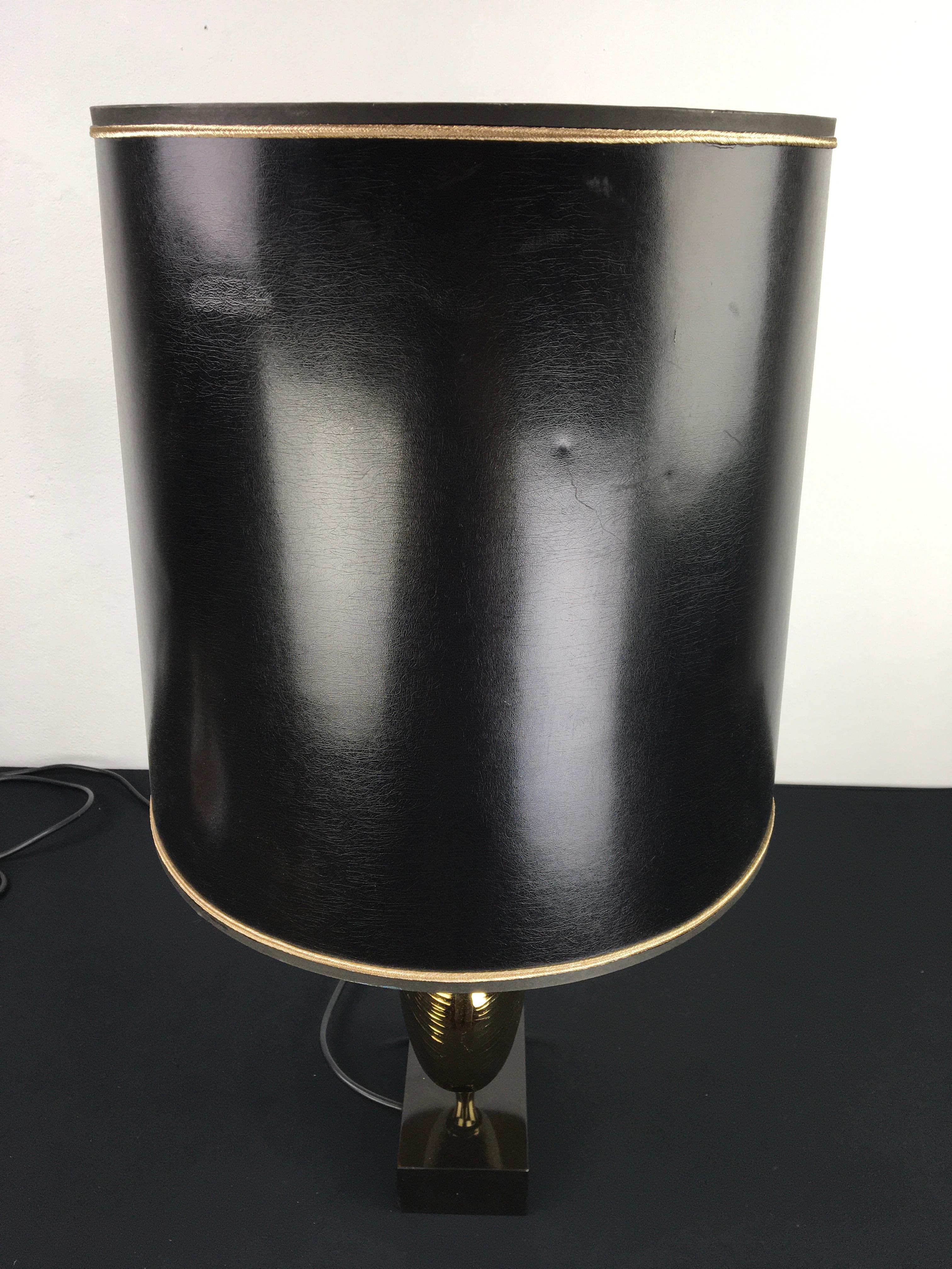 1970s Brass Nautilus Shell Table Lamp For Sale 3