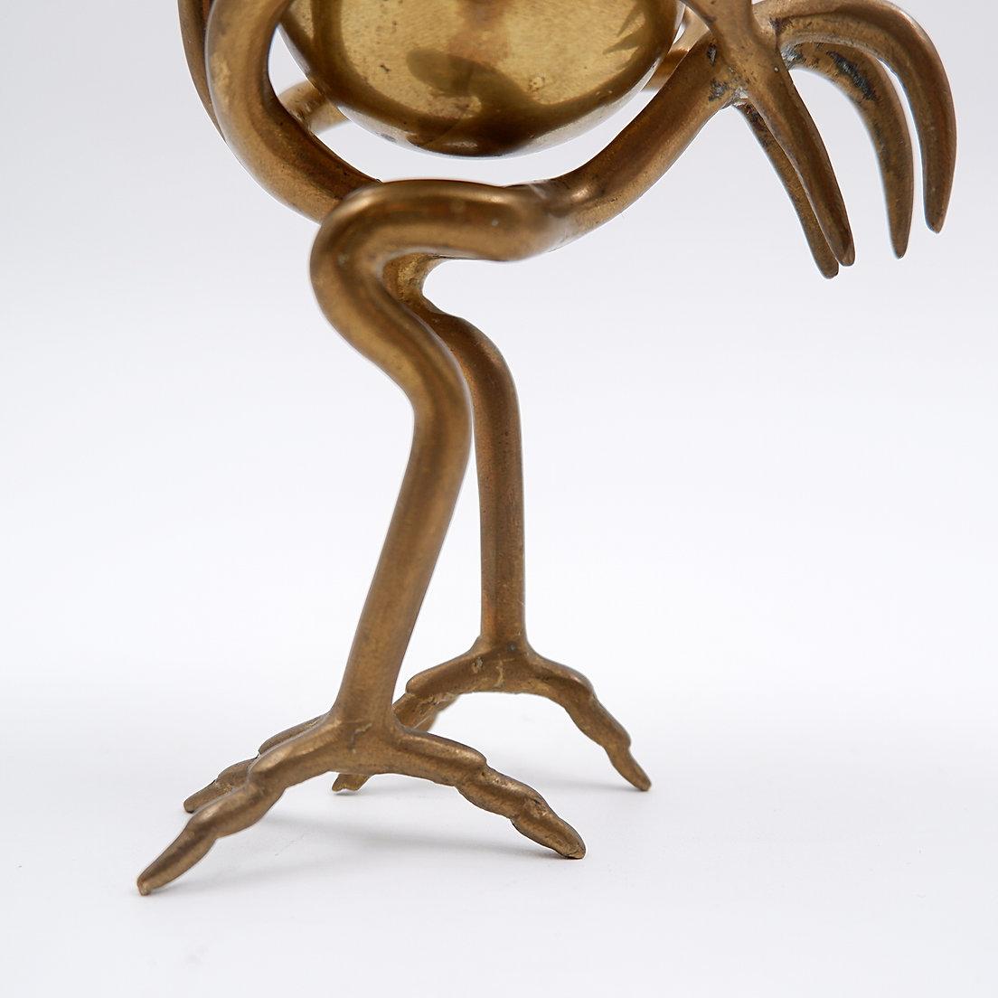 Scultura di struzzo in ottone con uovo degli anni '70 in vendita 5