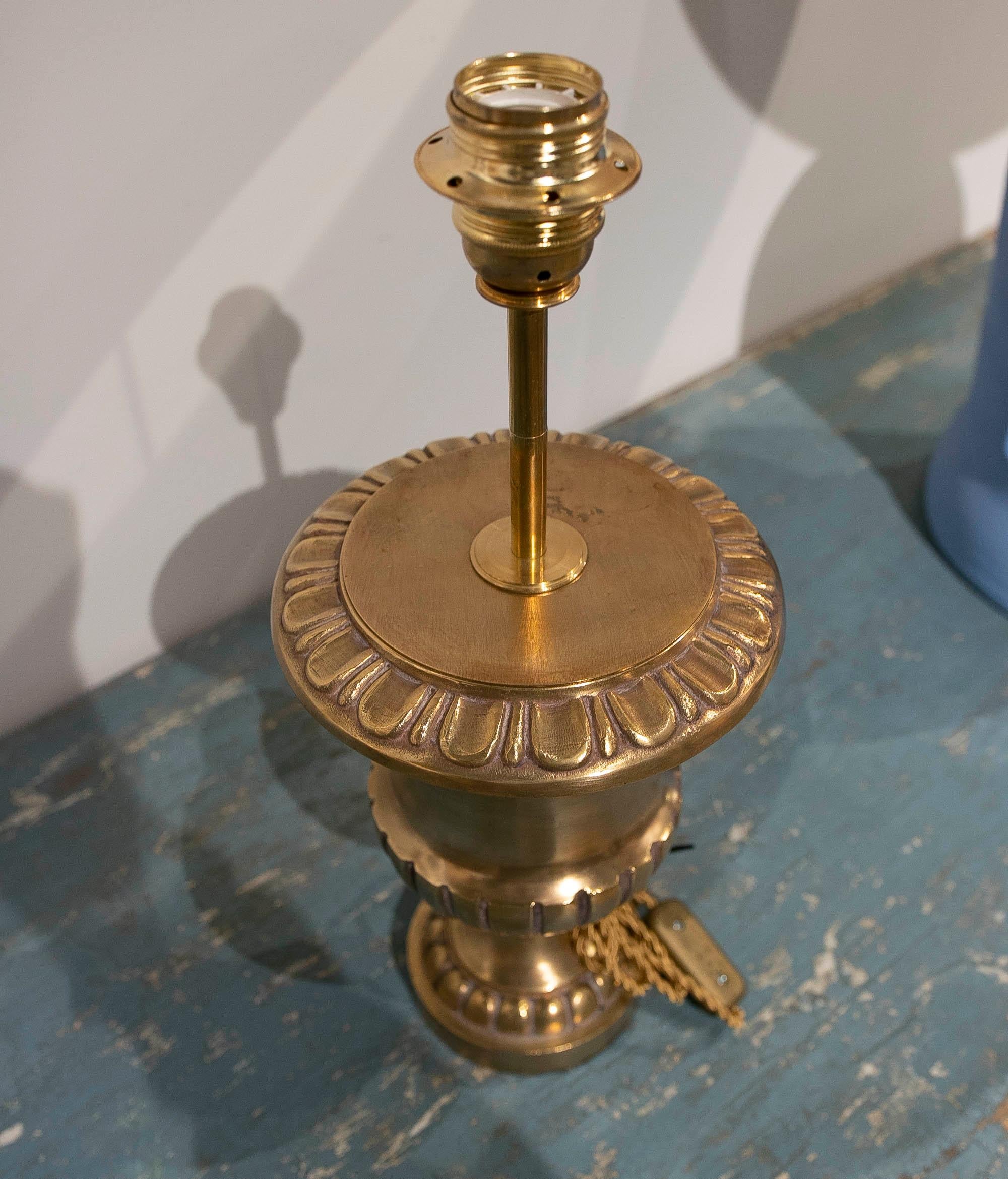 1970s Brass pair of Lamps in the Shape of a Classic Cup.  For Sale 6