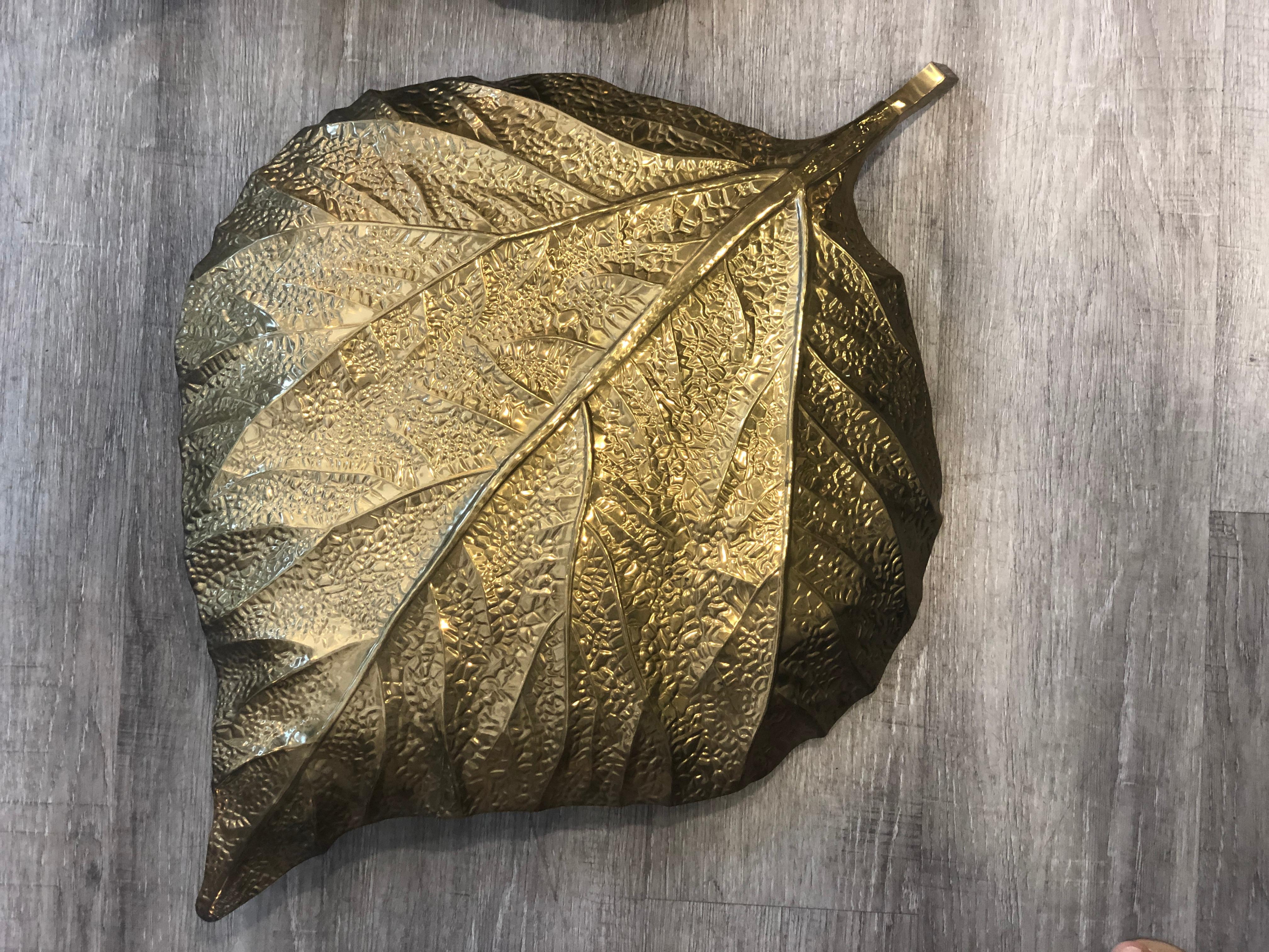 Hollywood Regency 1970s Brass Rhubarb Leaves Wall Lights Attributed to Tommaso Barbi   
