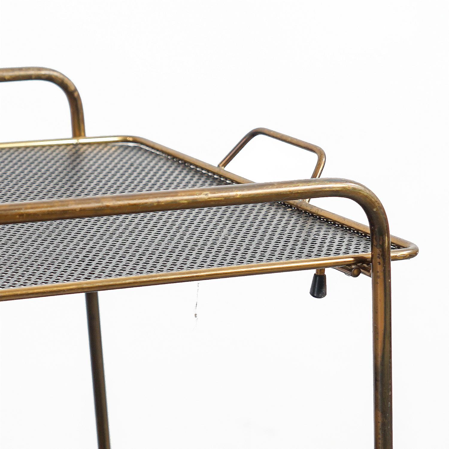 1970s Brass Serving Cart In Good Condition For Sale In Waedenswil, CH