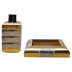 Service à fumer en laiton des années 1970 par Pierre Cardin : briquet et cendrier