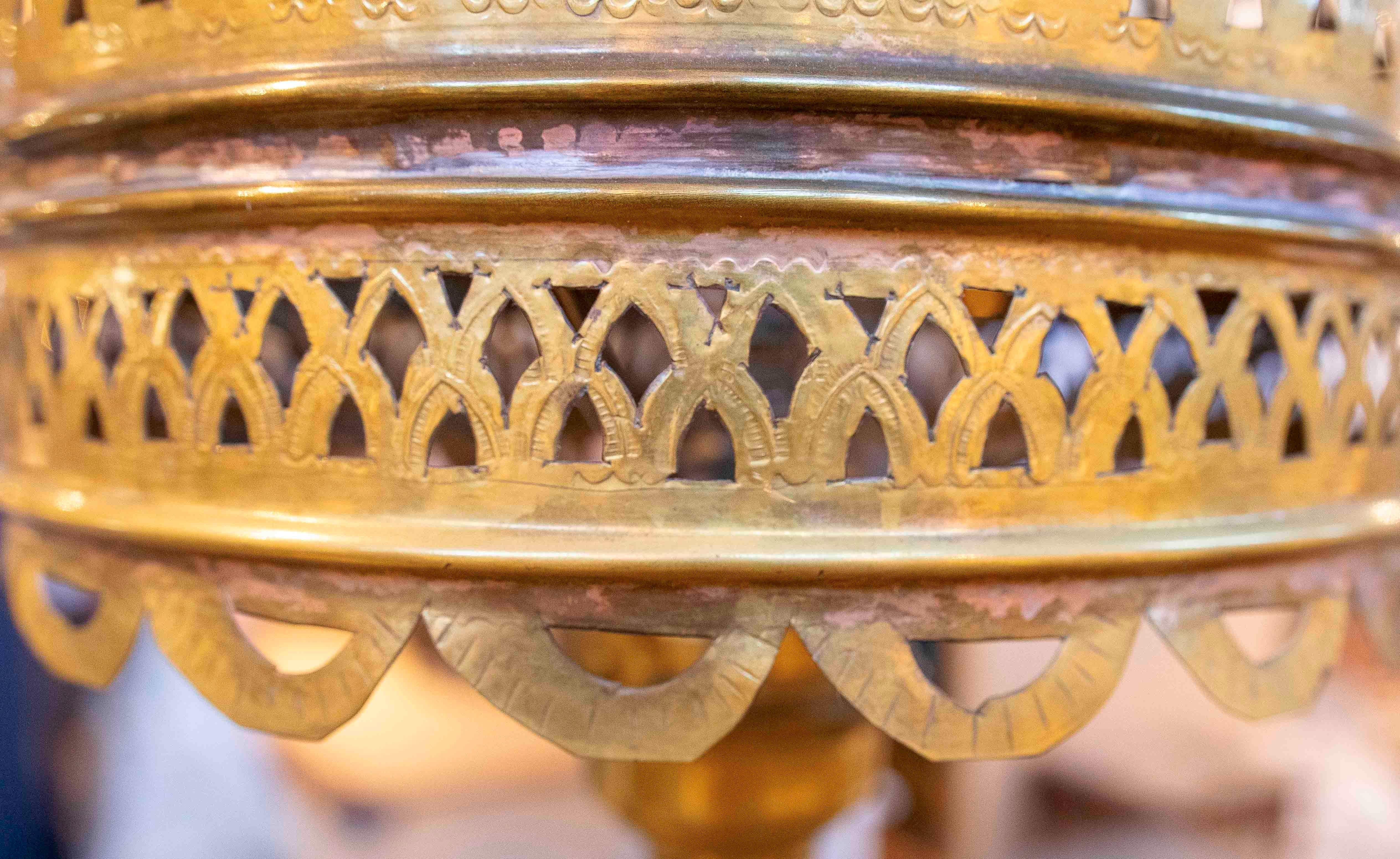 1970s Brass Table Lamp with Openwork Shade 7